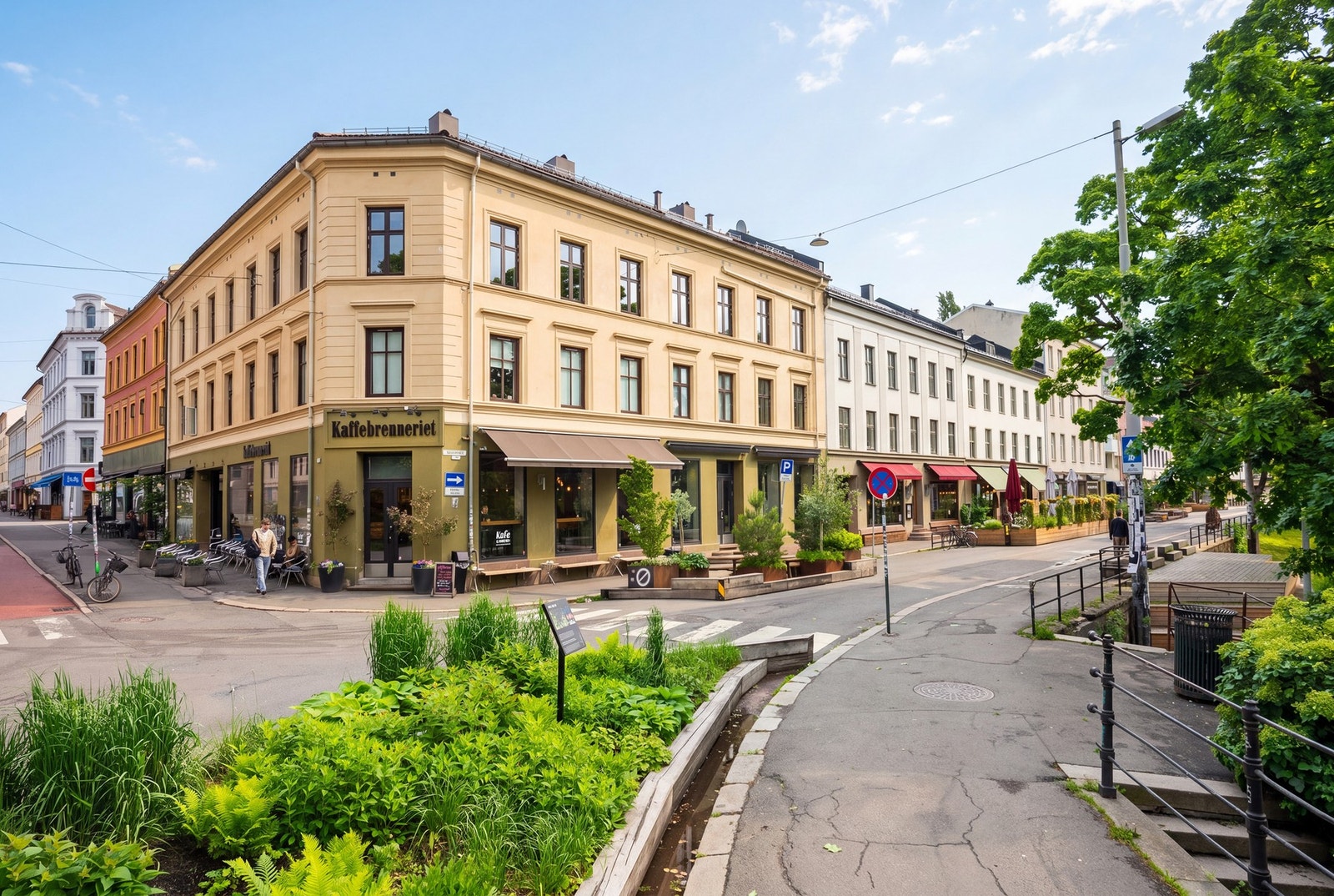 Her bor du i hjertet av Grünerløkka med byliv og grønne omgivelser side om side. Galleribilde