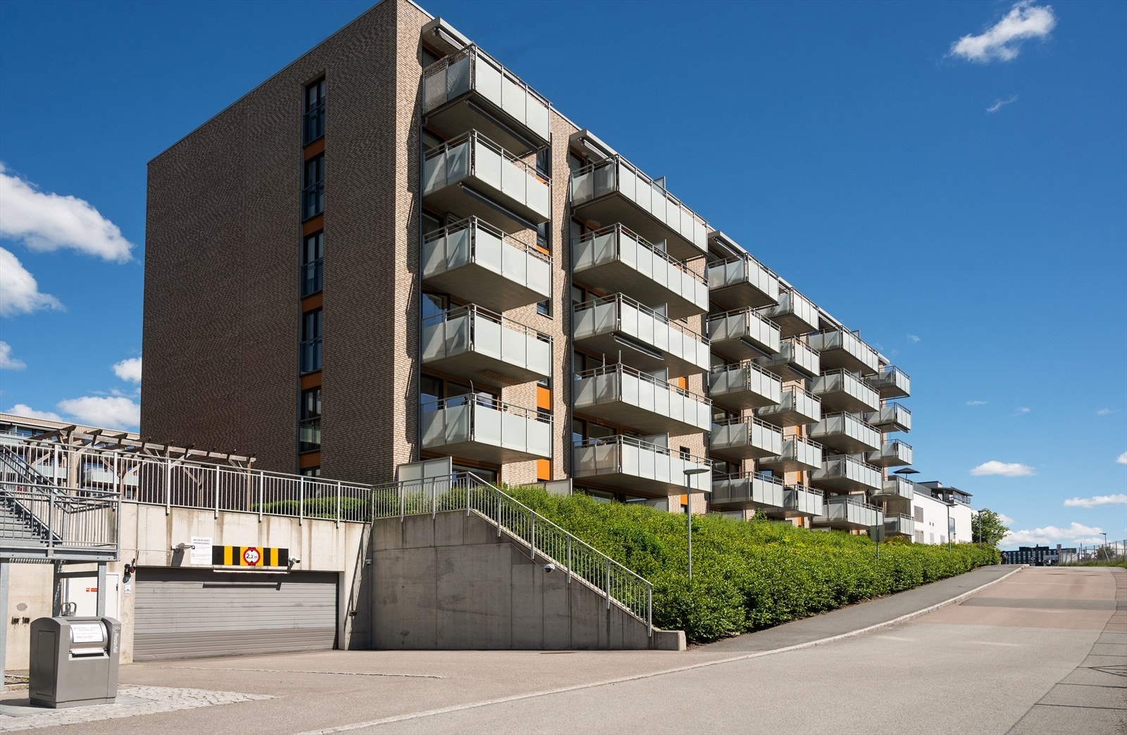 Moderne leilighetsbygg fra 2018. Galleribilde