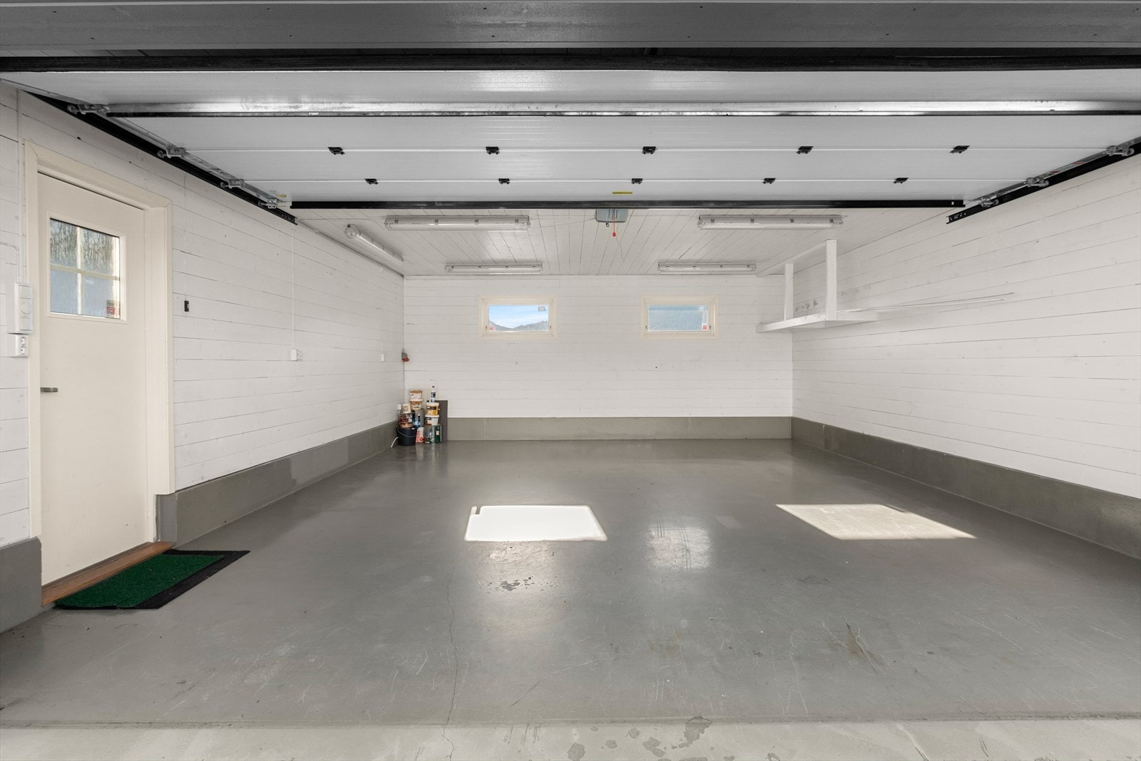 Dobbelgarasje Galleribilde
