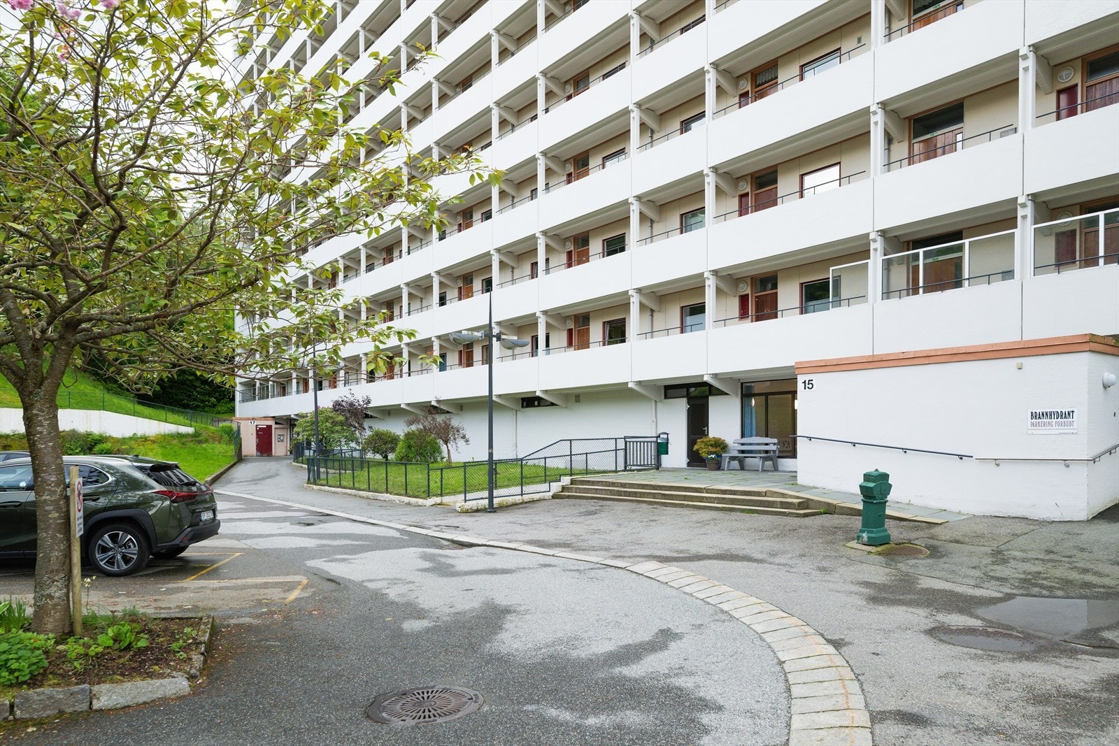 Bygget har heis og felles trappeoppgang. Galleribilde
