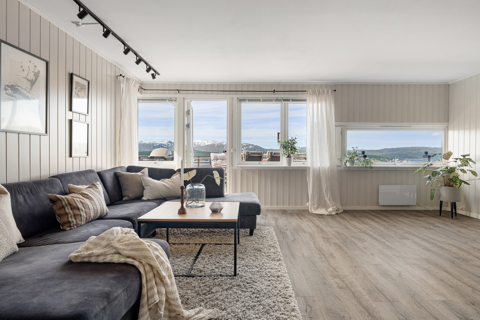 Velkommen til Planetvegen 505 - Presentert av Sne Eiendomsmegling ved Erik Heestand! Galleribilde