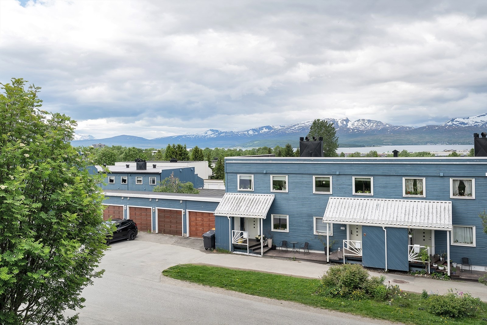 Utsikt mot sørvest. Galleribilde