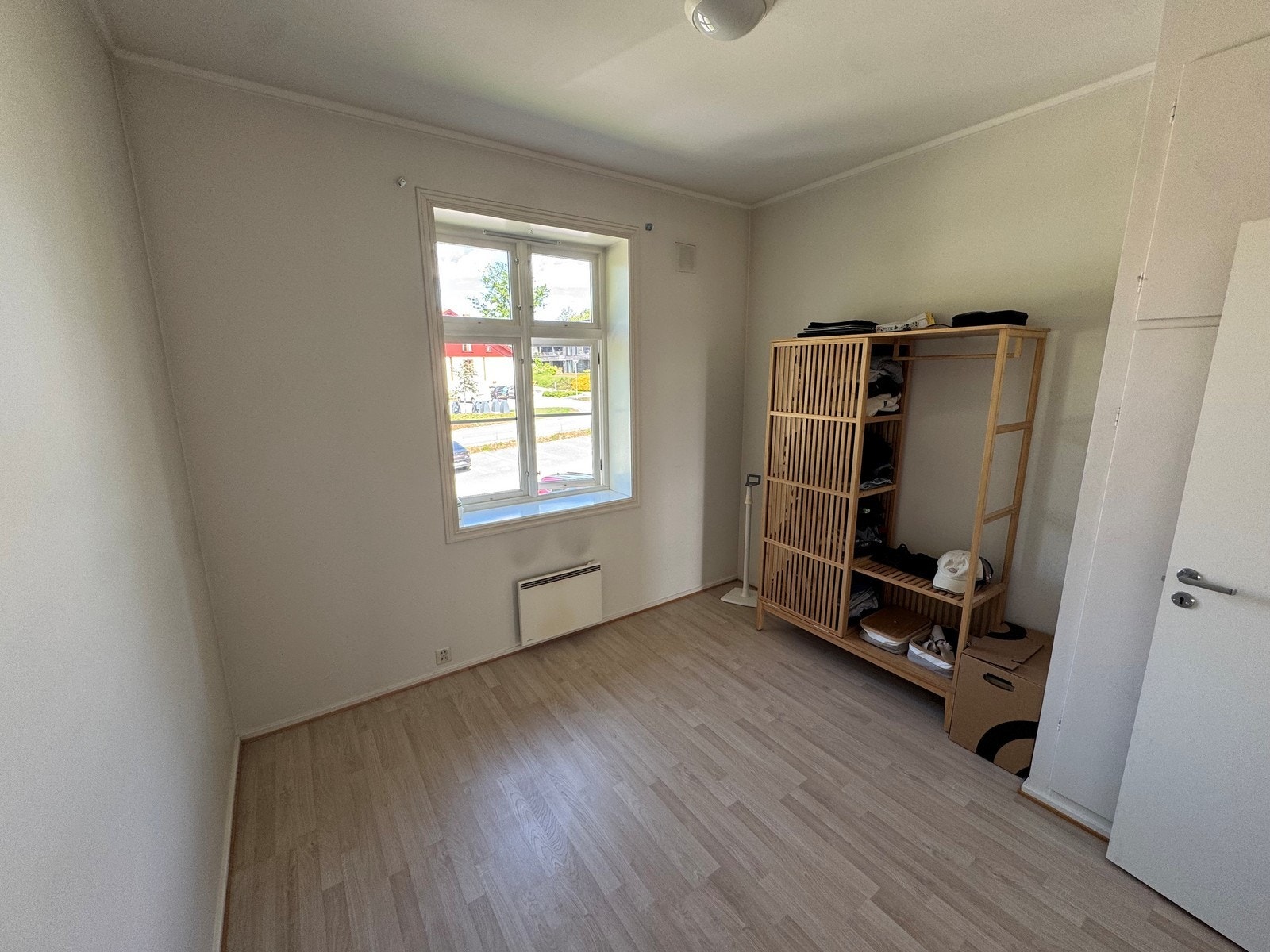 Soverom 2 har god plass til dobbeltseng. Galleribilde