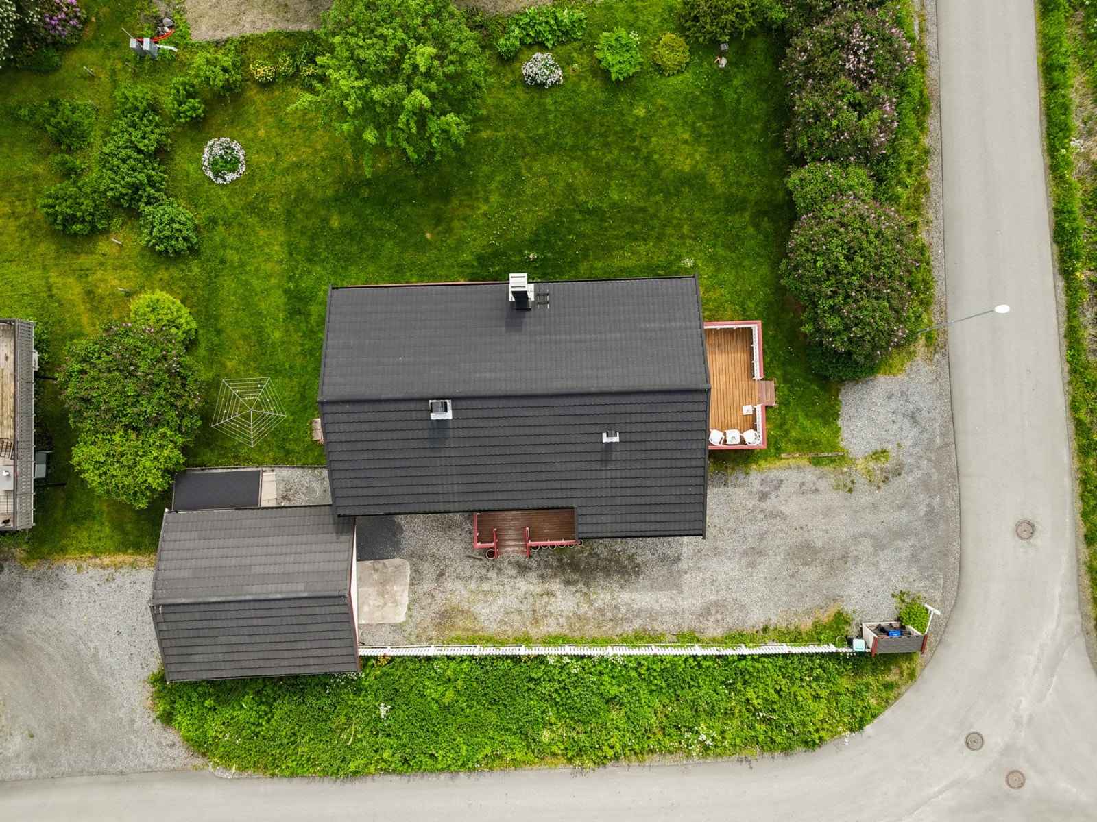 Boligen har to balkonger, én med utgang fra stuen og én fra et soverom. Galleribilde