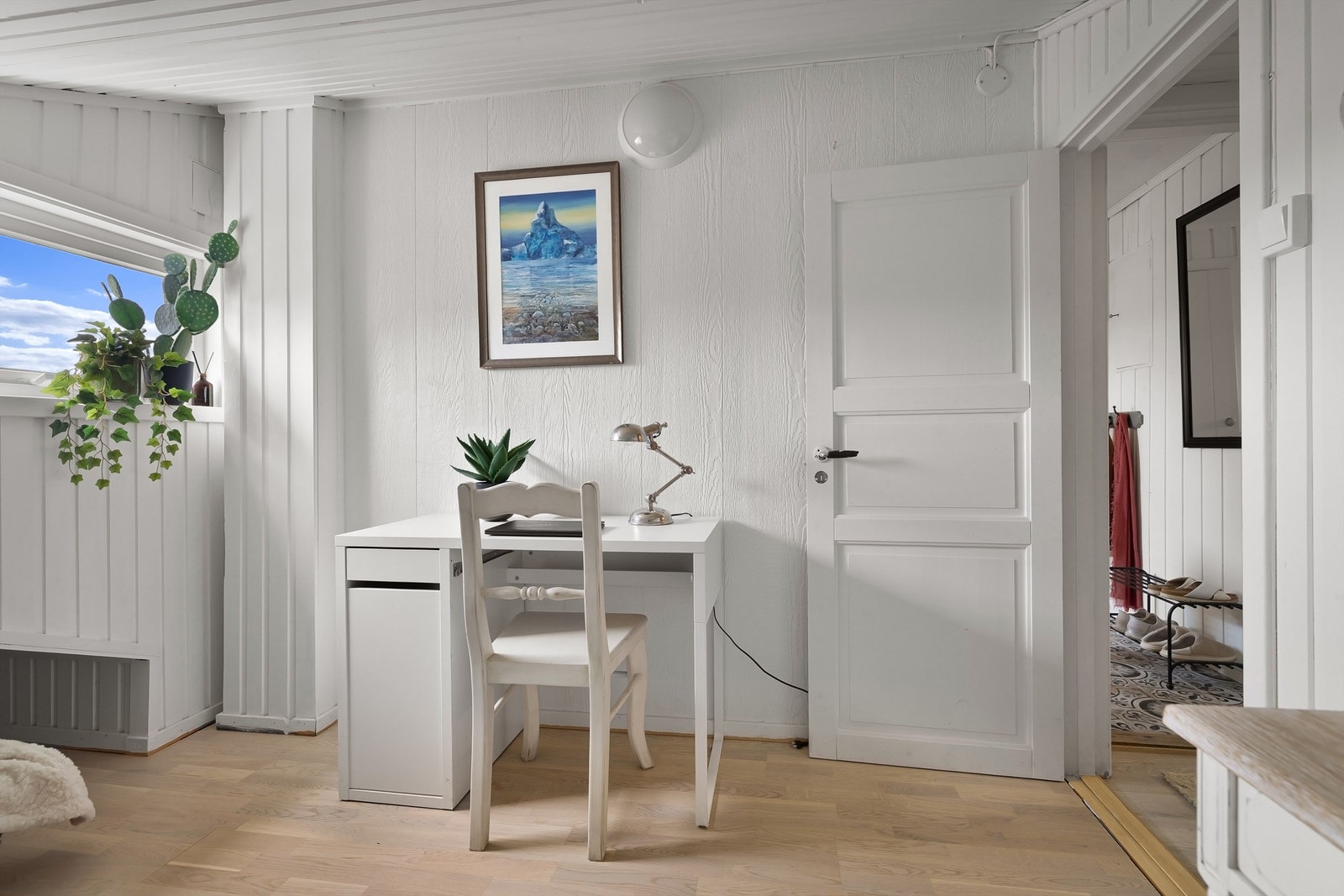Rommet har gode lysforhold, men er byggemeldt som bod Galleribilde