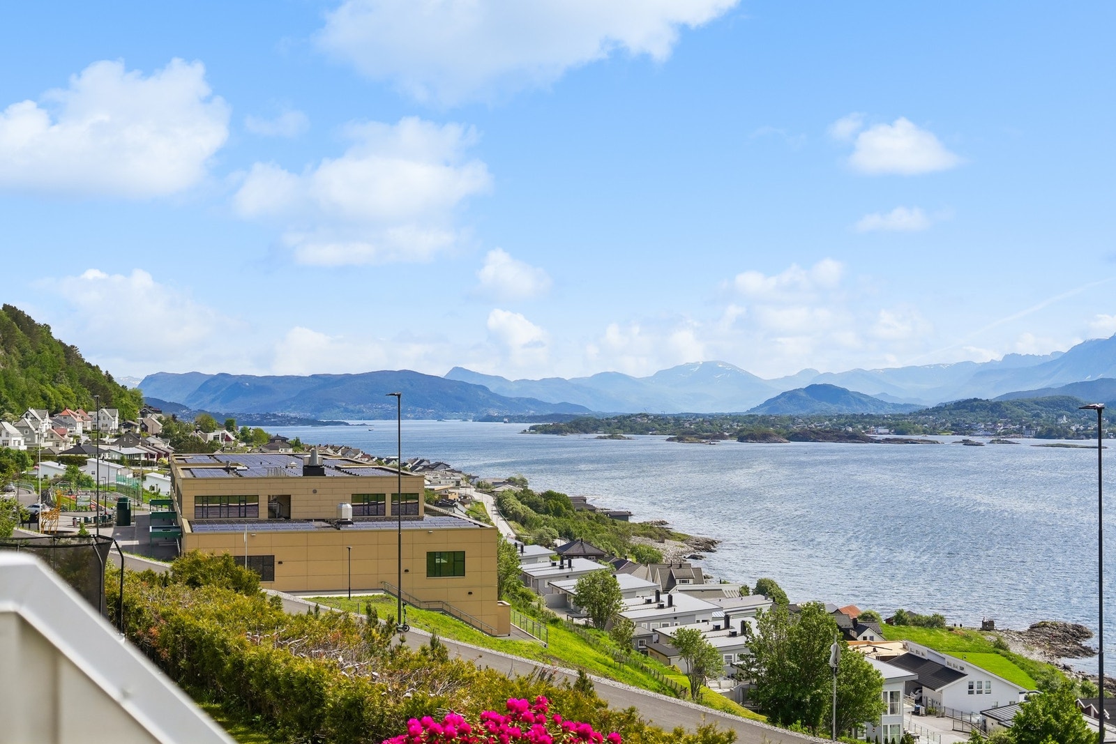 Utsikten følger deg hvor enn du beveger deg. Galleribilde