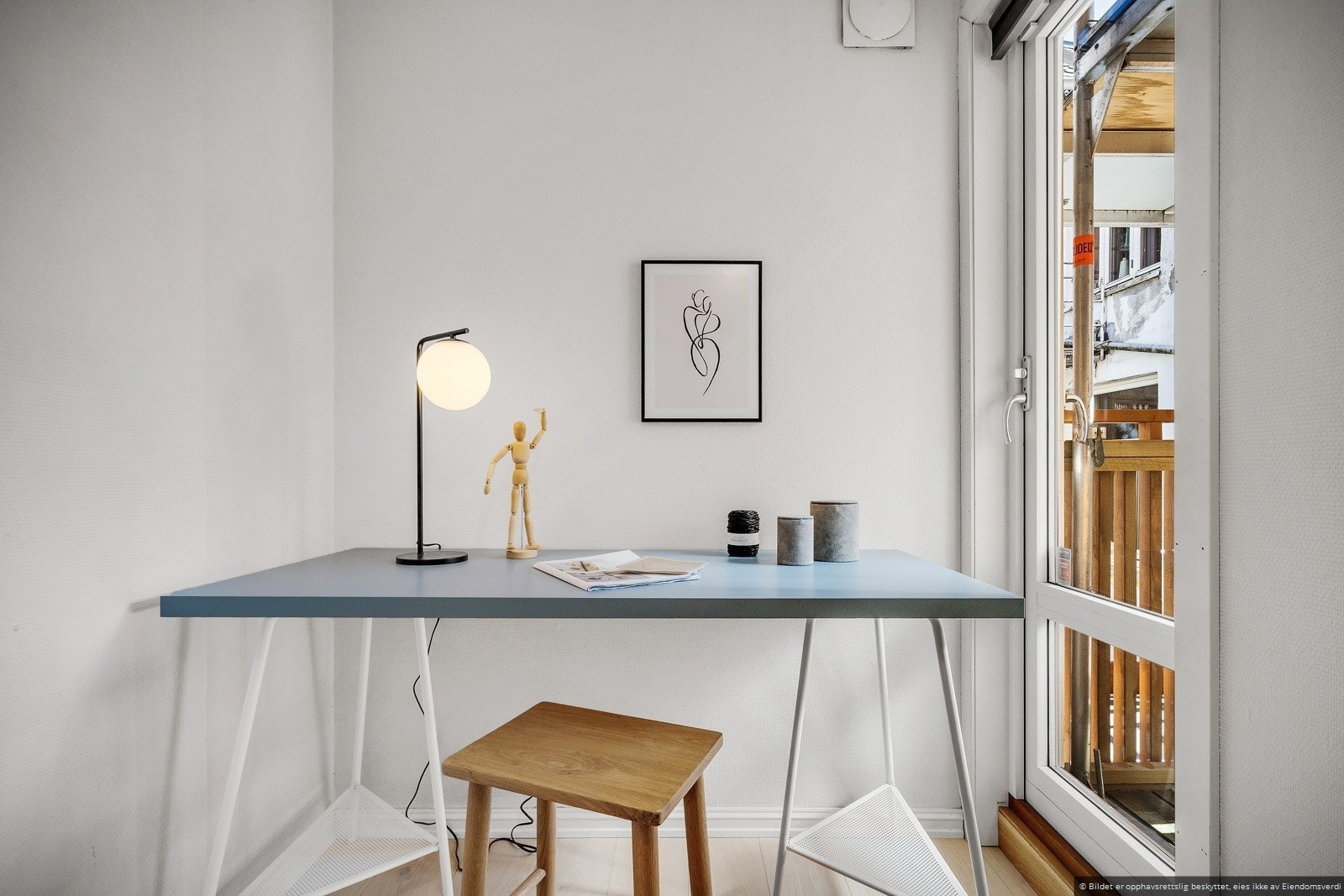 Soverom 2 - Møblert med 120 seng og garderobeskap Galleribilde