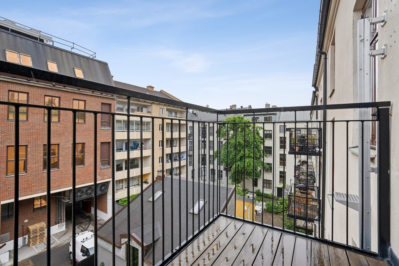 Utsyn fra balkongen Galleribilde