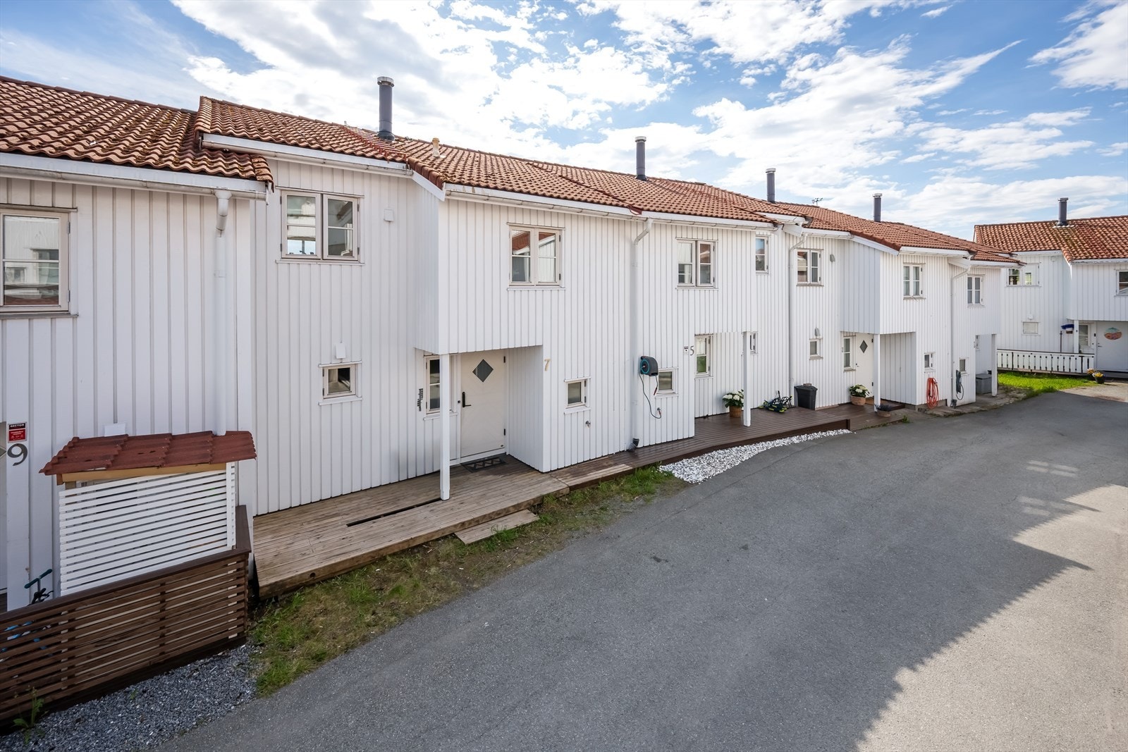 Parkering i carport Galleribilde