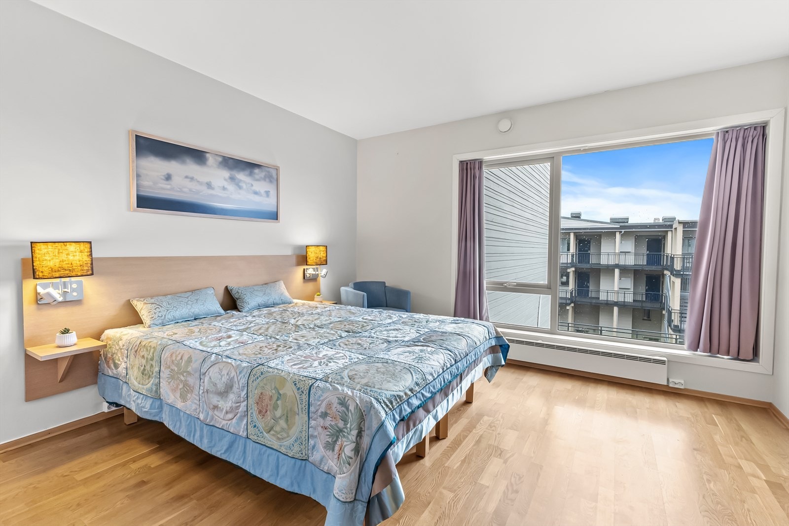 Hotellrom som er i tilknytning til leilighet. Galleribilde
