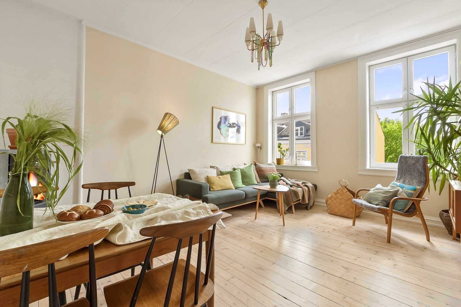 Velkommen til denne herlige 3-romsen med attraktiv og sjarmerende beliggenhet på Tøyen. Galleribilde