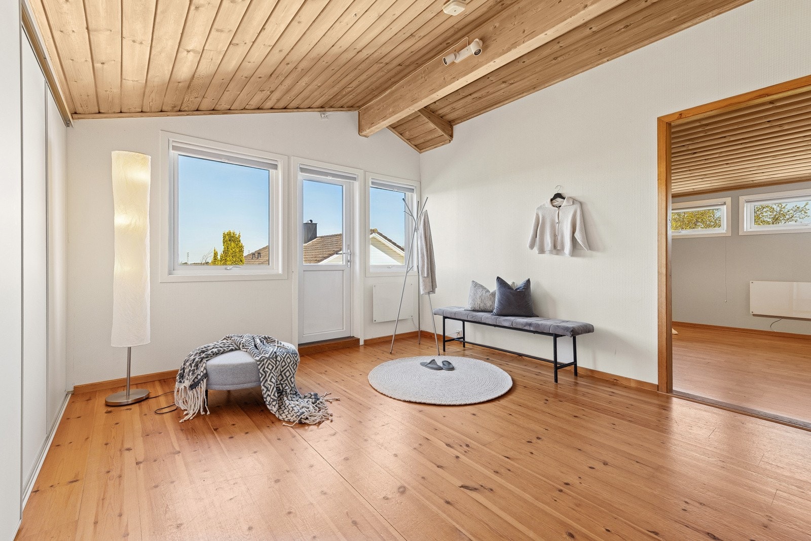 På øverste plan finner man en trivelig loftstue som kan tilpasses etter eget behov. Galleribilde