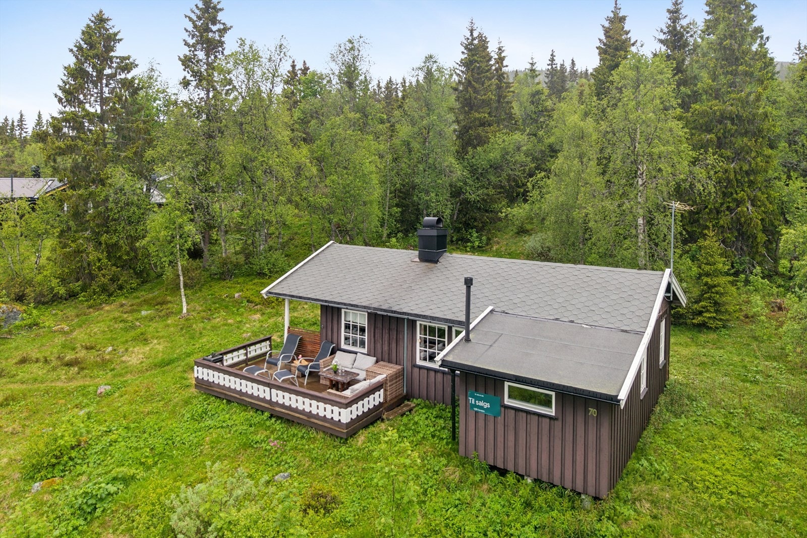 En trivelig hytte for deg som ønsker ro, natur og nærhet til turterreng. Galleribilde