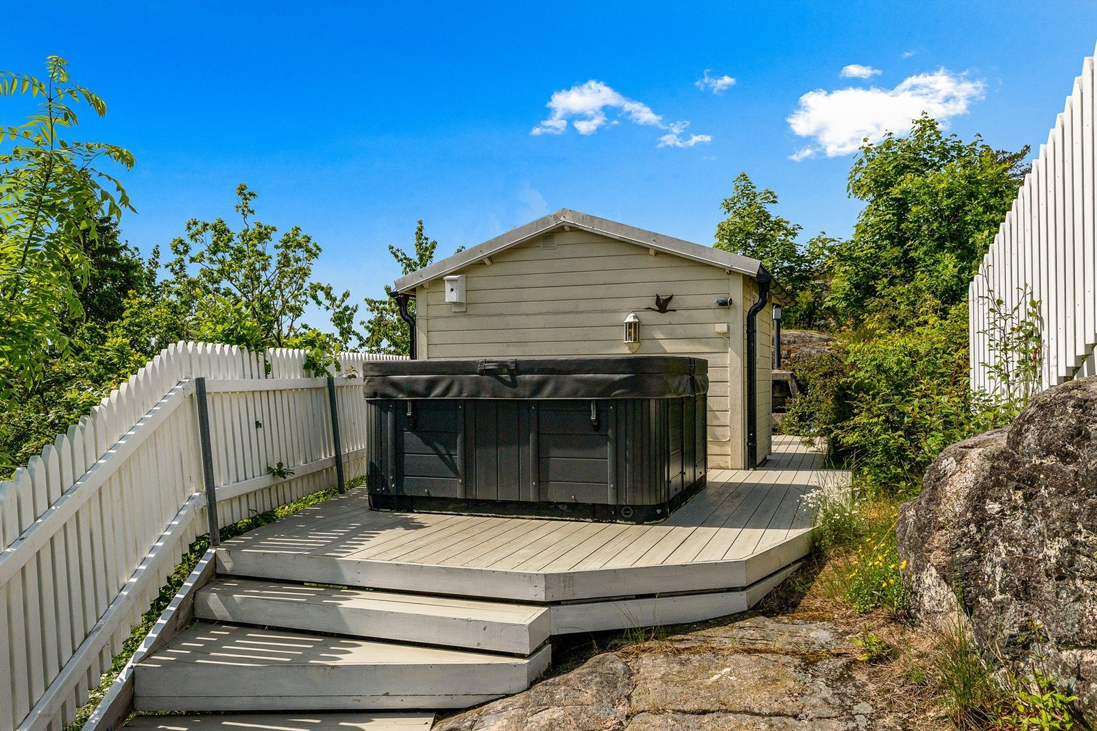 Jacuzzi ved annekset. Galleribilde