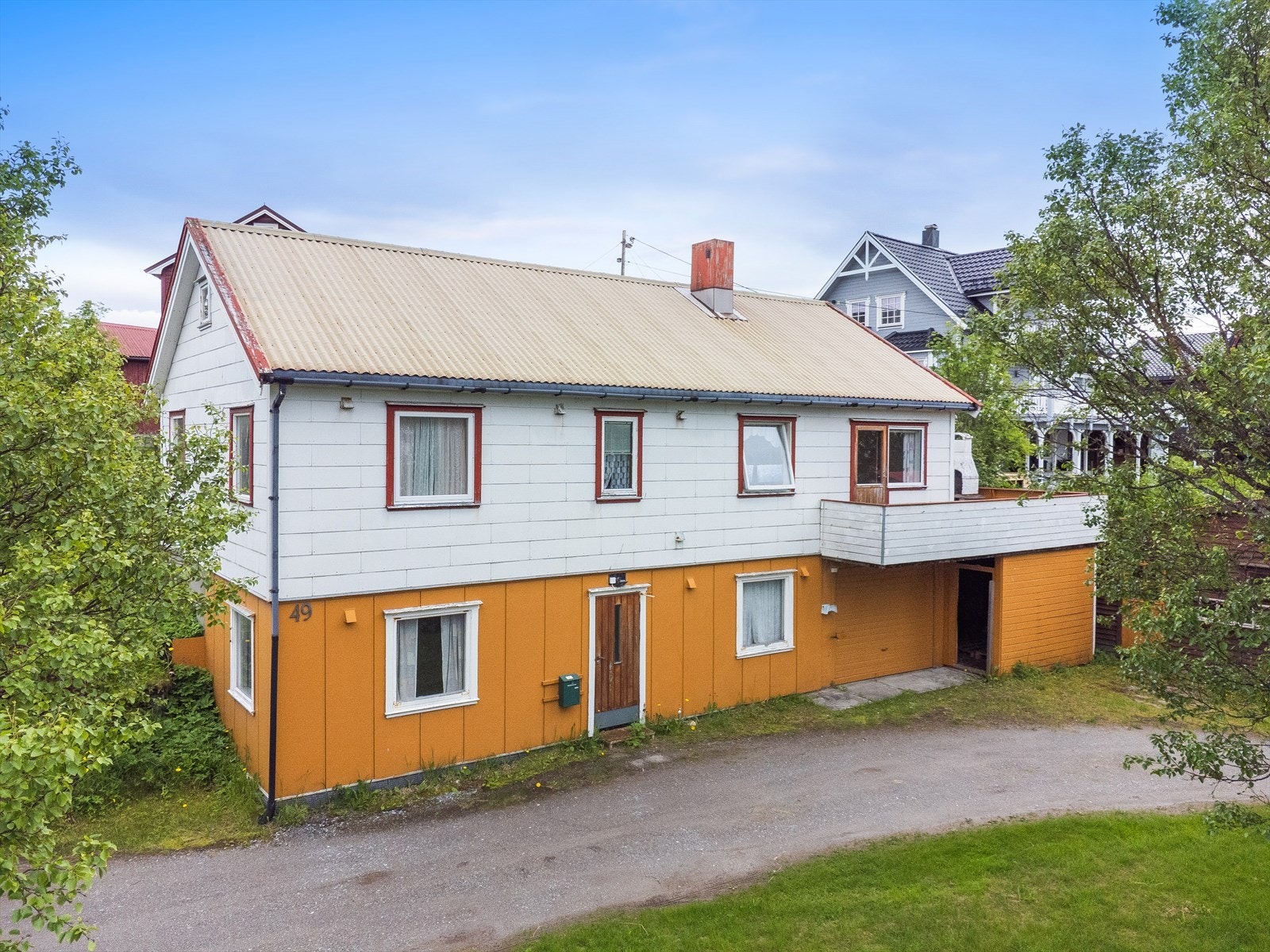 Velkommen til Valveien 49 som her presenteres av eiendomsmegler Kristoffer Bjørnvik - Aktiv Eiendomsmegling. Foto: DBN Boligfoto Galleribilde
