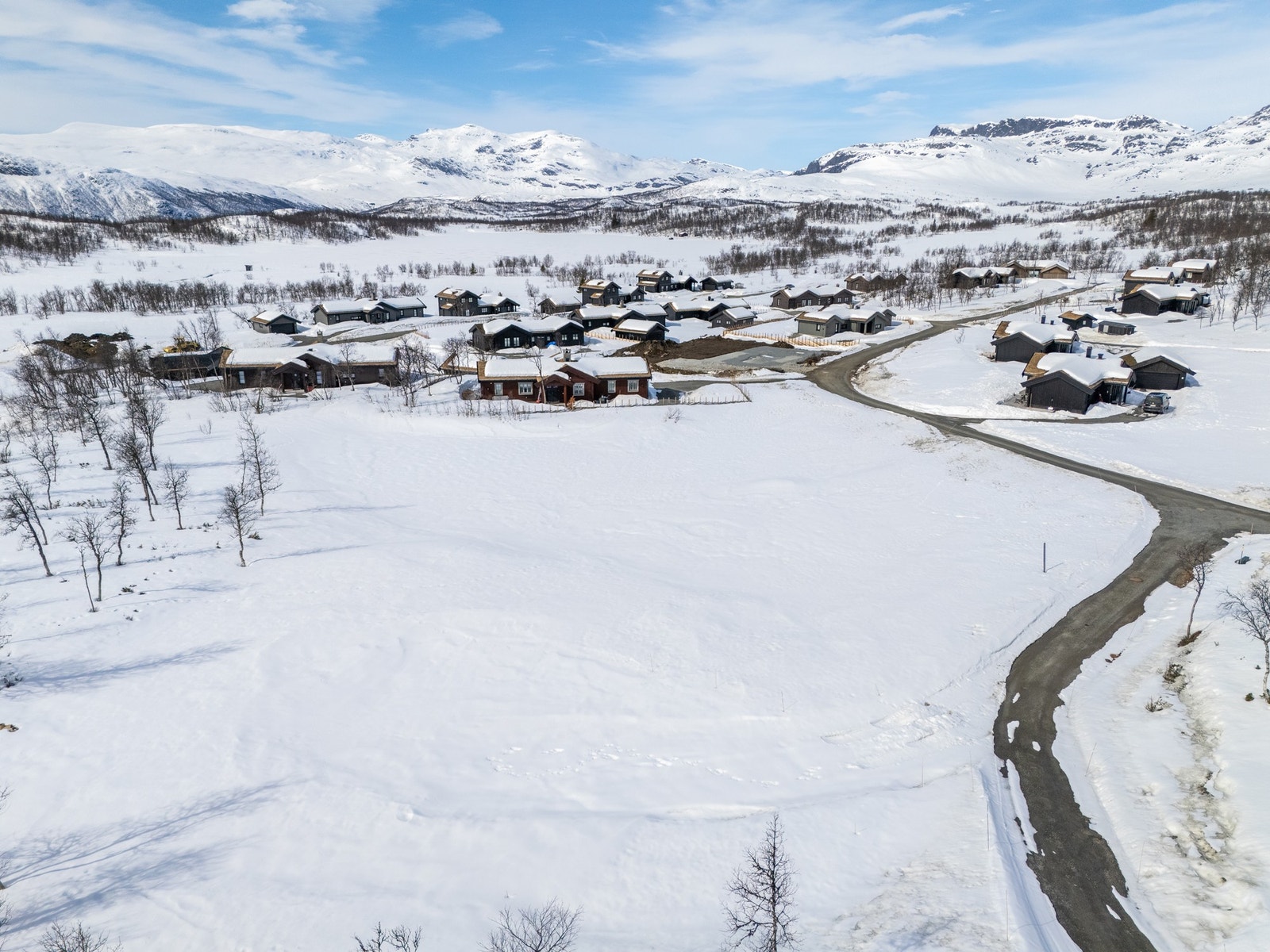 Flott utsikt Skyrifjellet og Mugnetind! Galleribilde