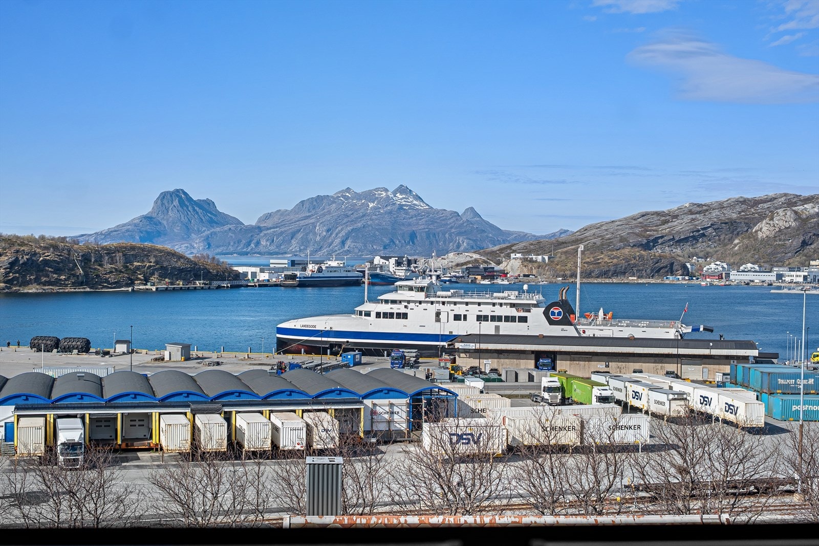 Herfra kan man også se Landegode. Galleribilde