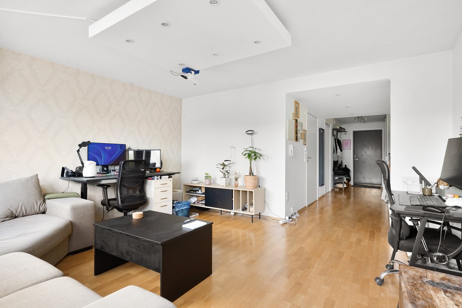 Sofagruppe, spiseplass, hjemmekontor - hva trenger du i ditt hjem? Galleribilde