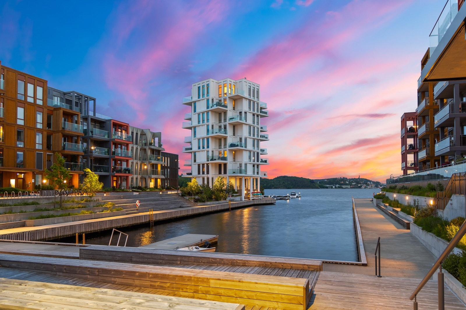 Moderne arkitektur preger den nye bydelen på Vindholmen. Galleribilde