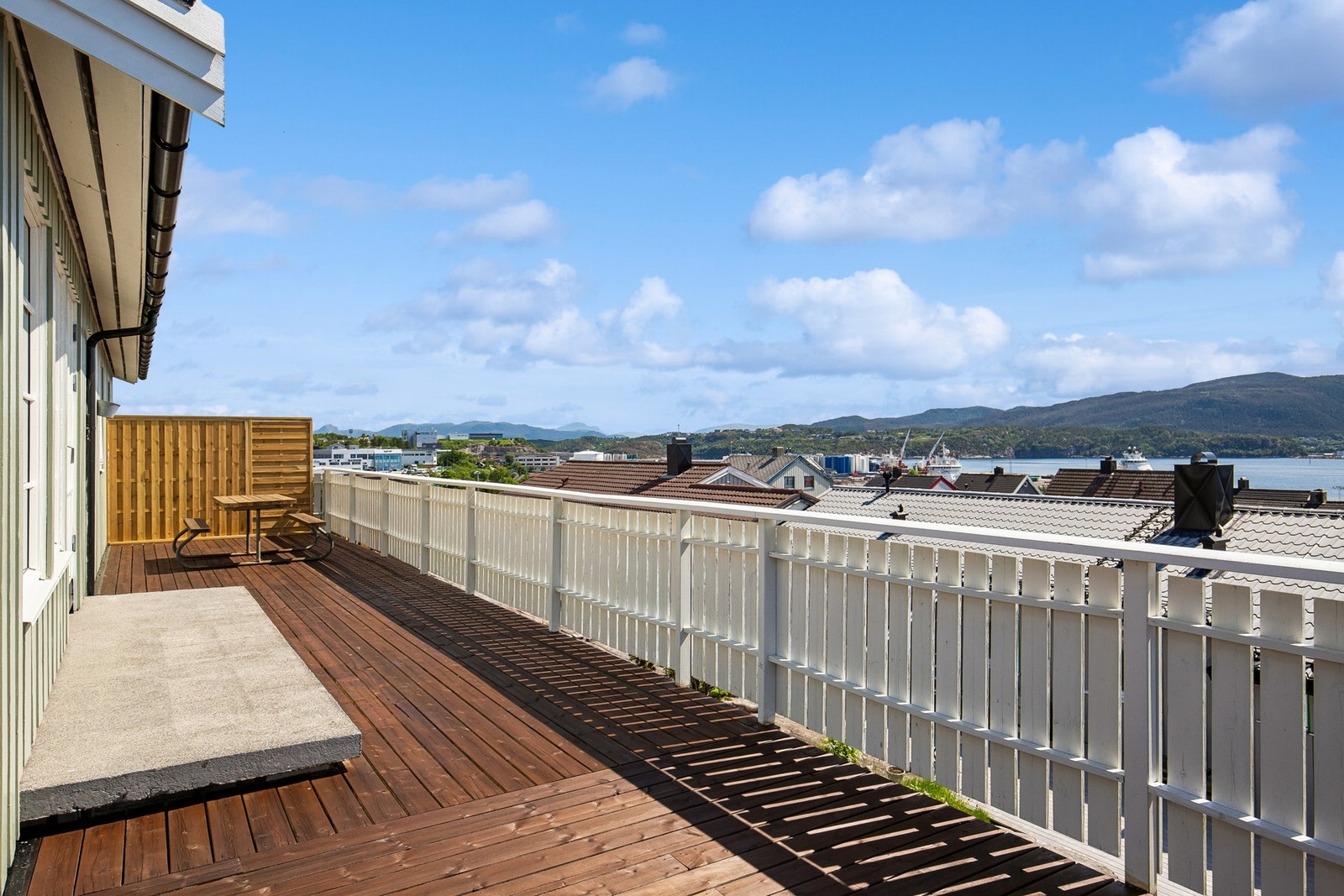 Terrasse av god størrelse Galleribilde