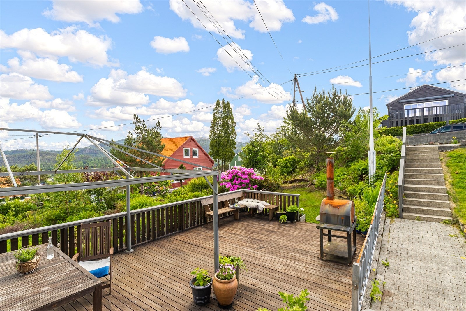 Lettstelt hage og terrasse Galleribilde