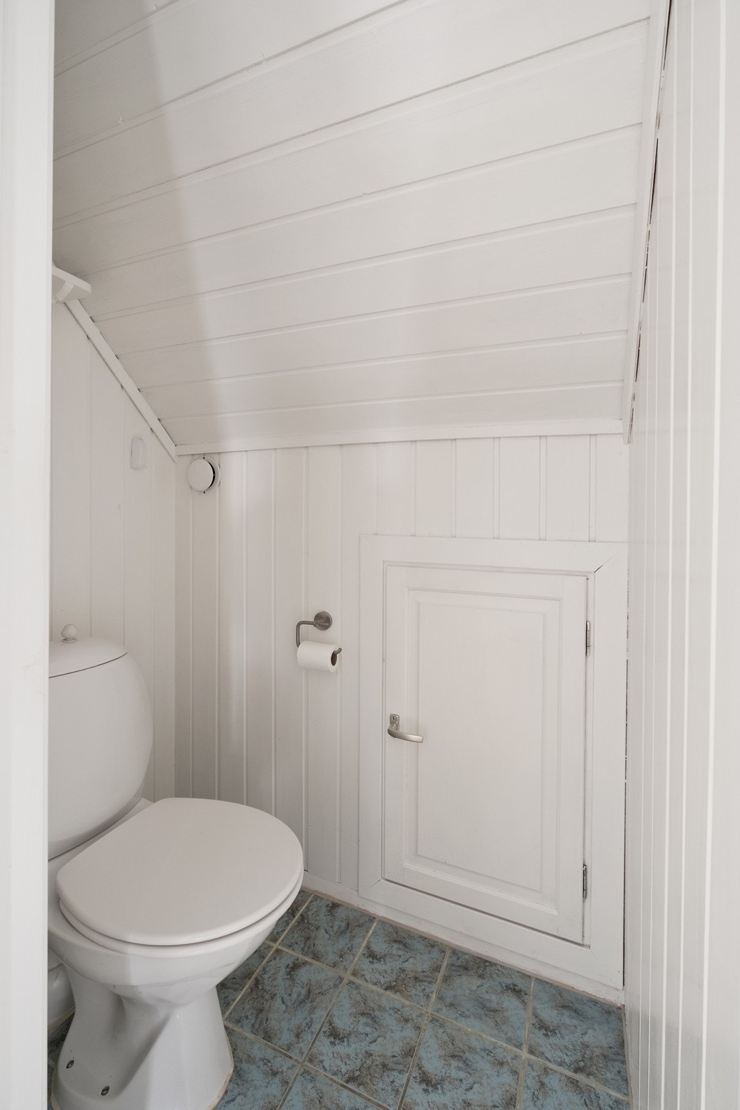 Hovedleilighet, loft: Separat toalettrom Galleribilde