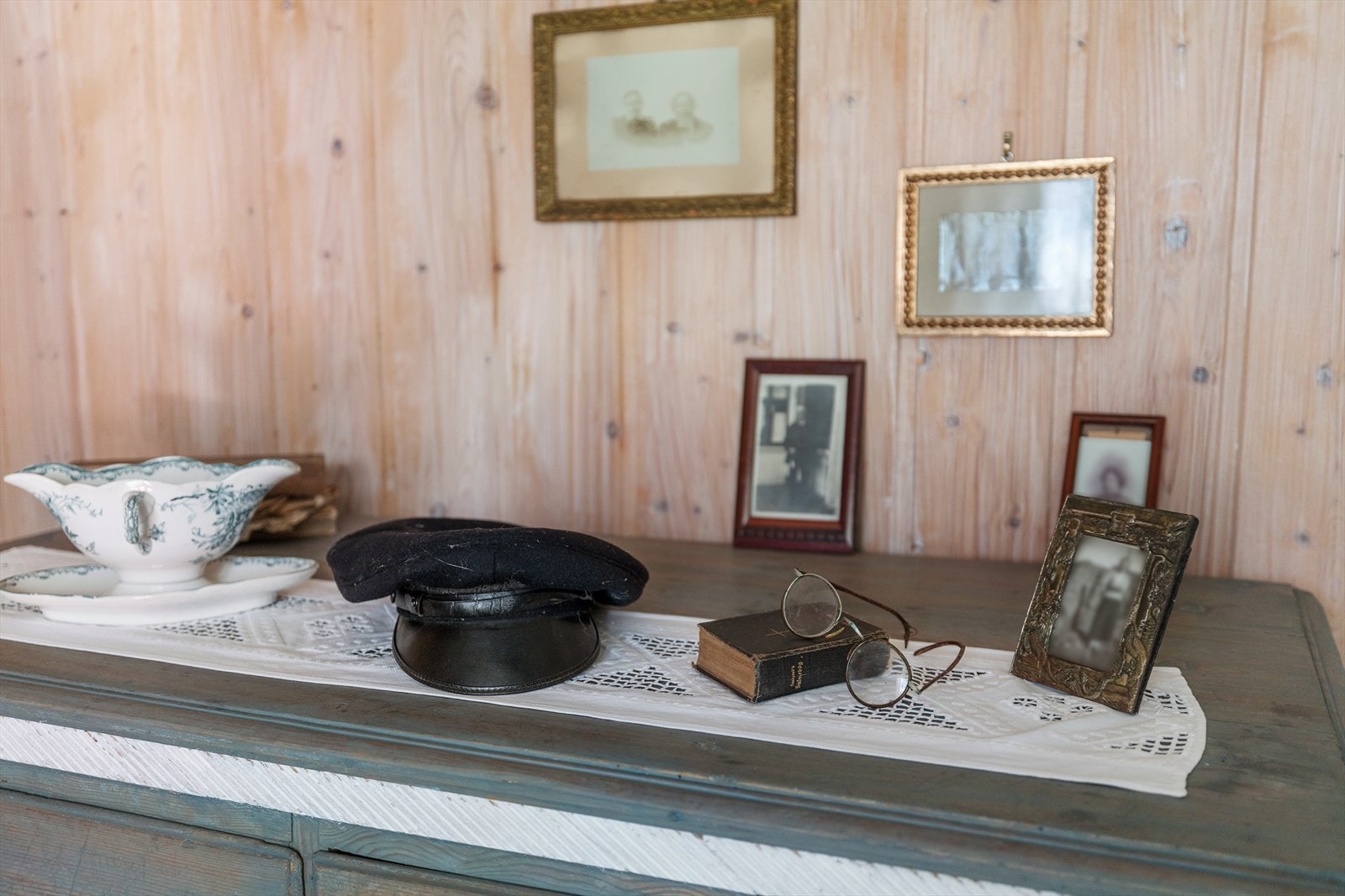 Historiske detaljer er bevart og gir eiendommen særpreg. Galleribilde