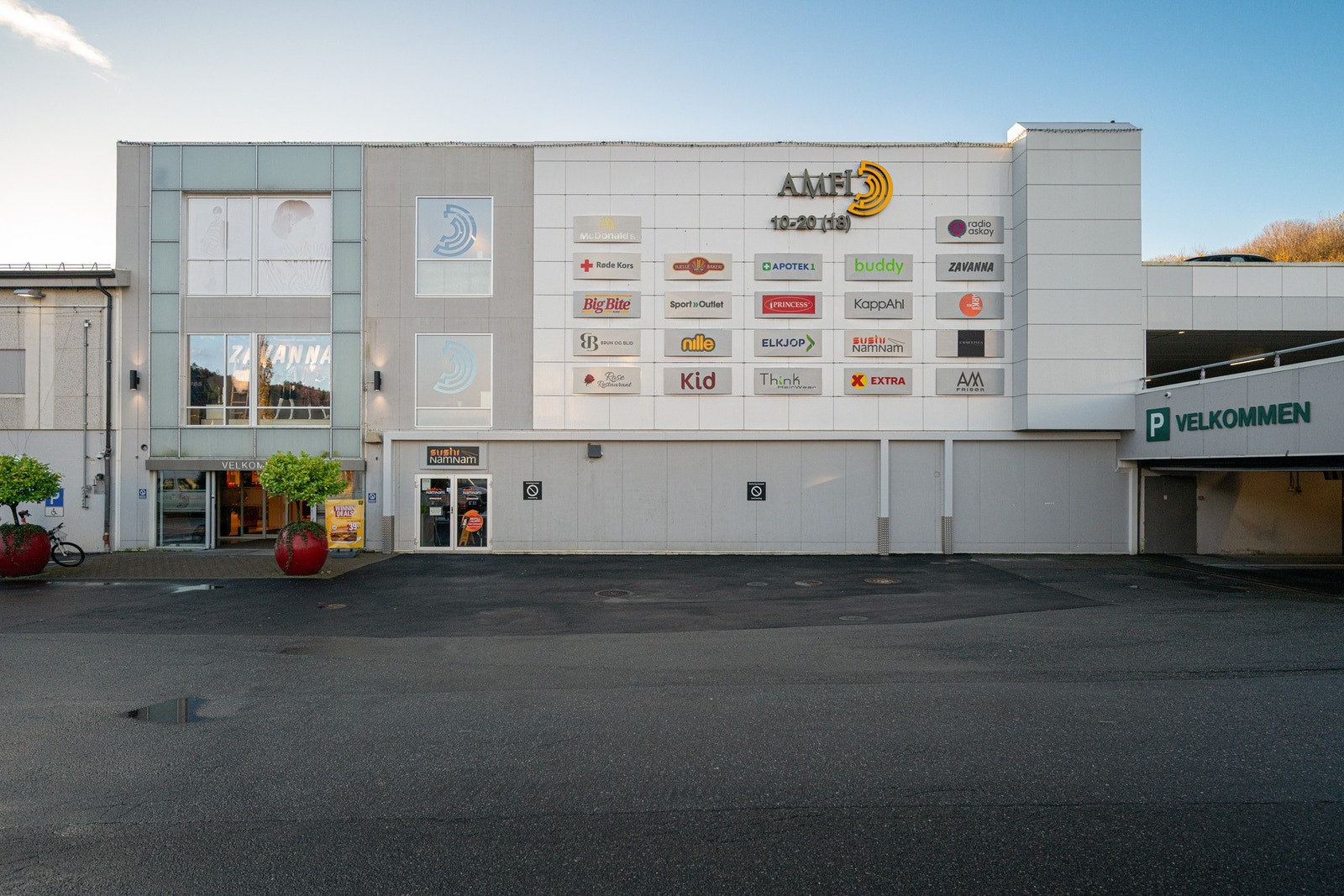 Gangavstand også til Amfi, og kort vei til Kleppestø Senter. Galleribilde