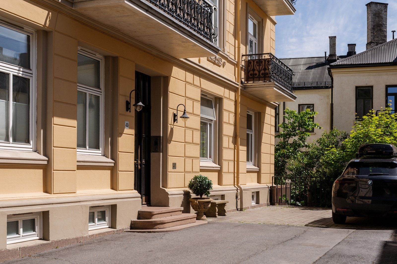 Representativ og velholdt bygård fra 1897 på Frogner. Galleribilde