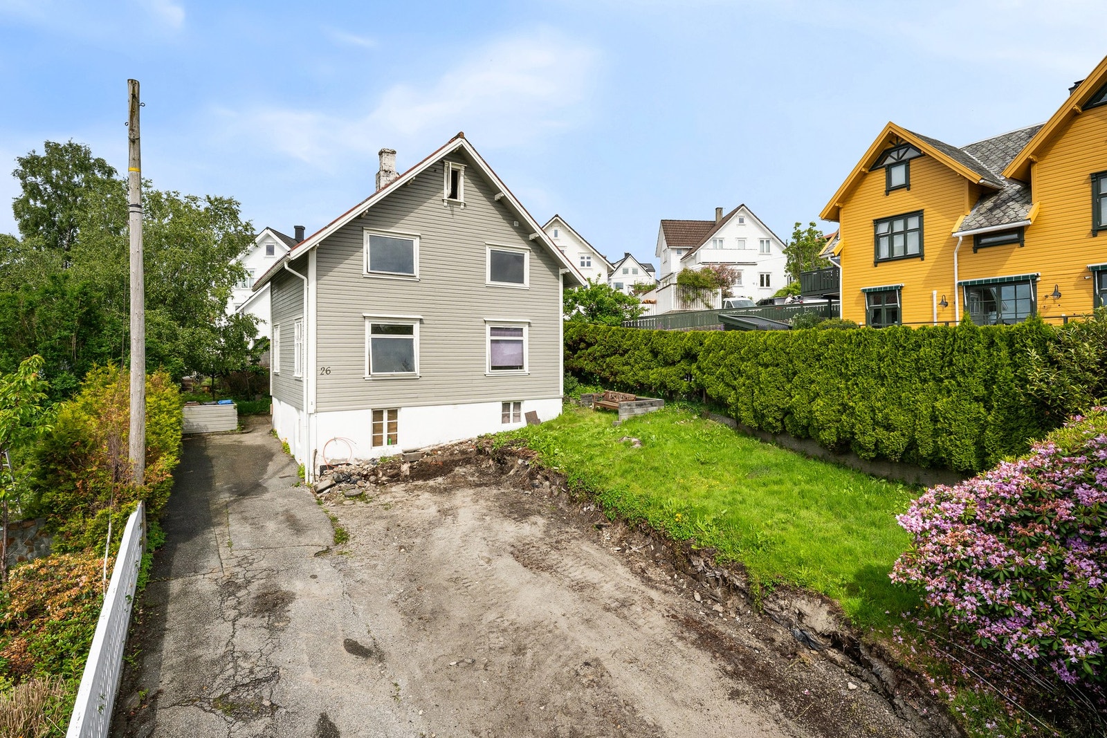 EIE eiendomsmegling Sandnes Stangeland/Sentrum - Enebolig med renoveringsbehov og muligheter |