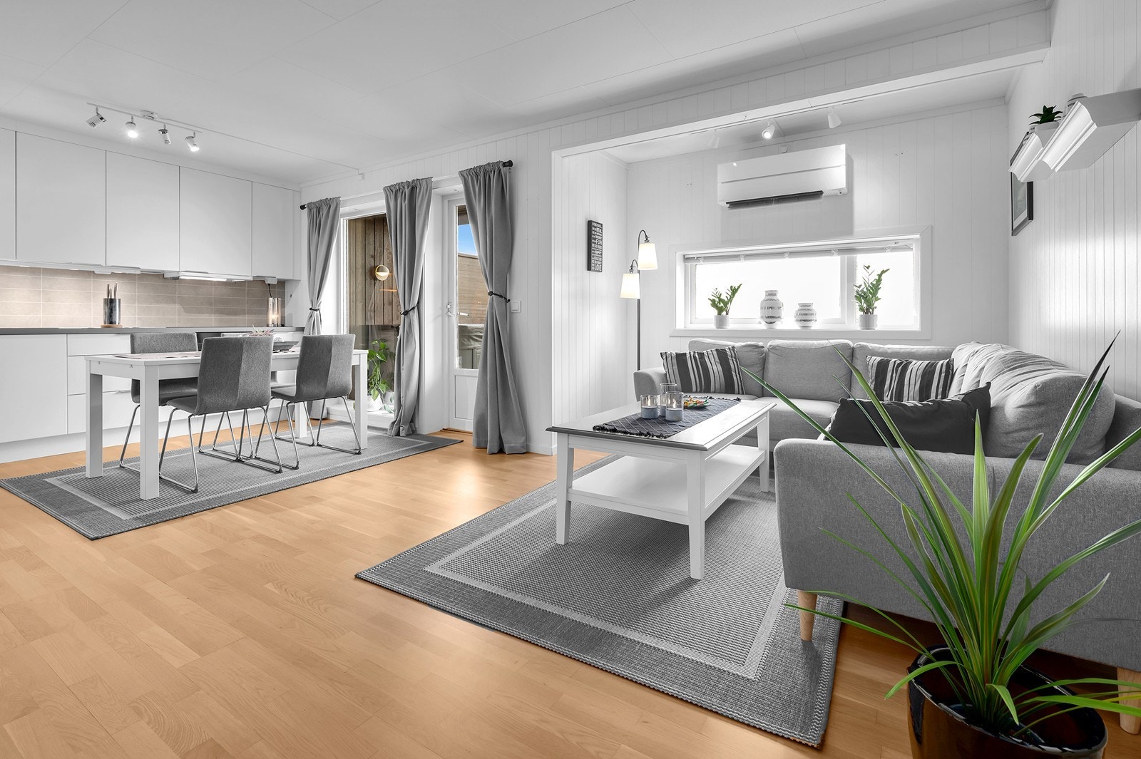 Leiligheten har energieffektive vinduer med 3-lags isolerglass Galleribilde