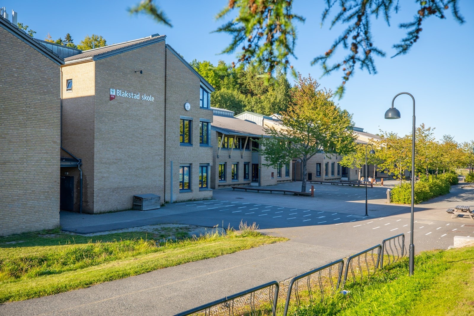 Blakstad skole. Galleribilde