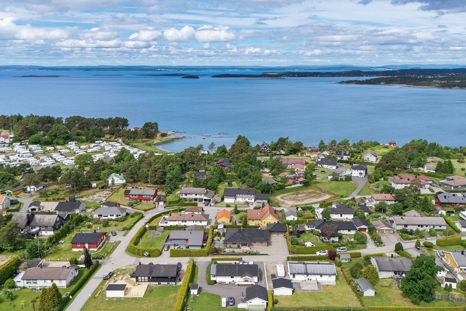 Nyt nærheten til skjærgården og turområder som Saltholmen. Galleribilde