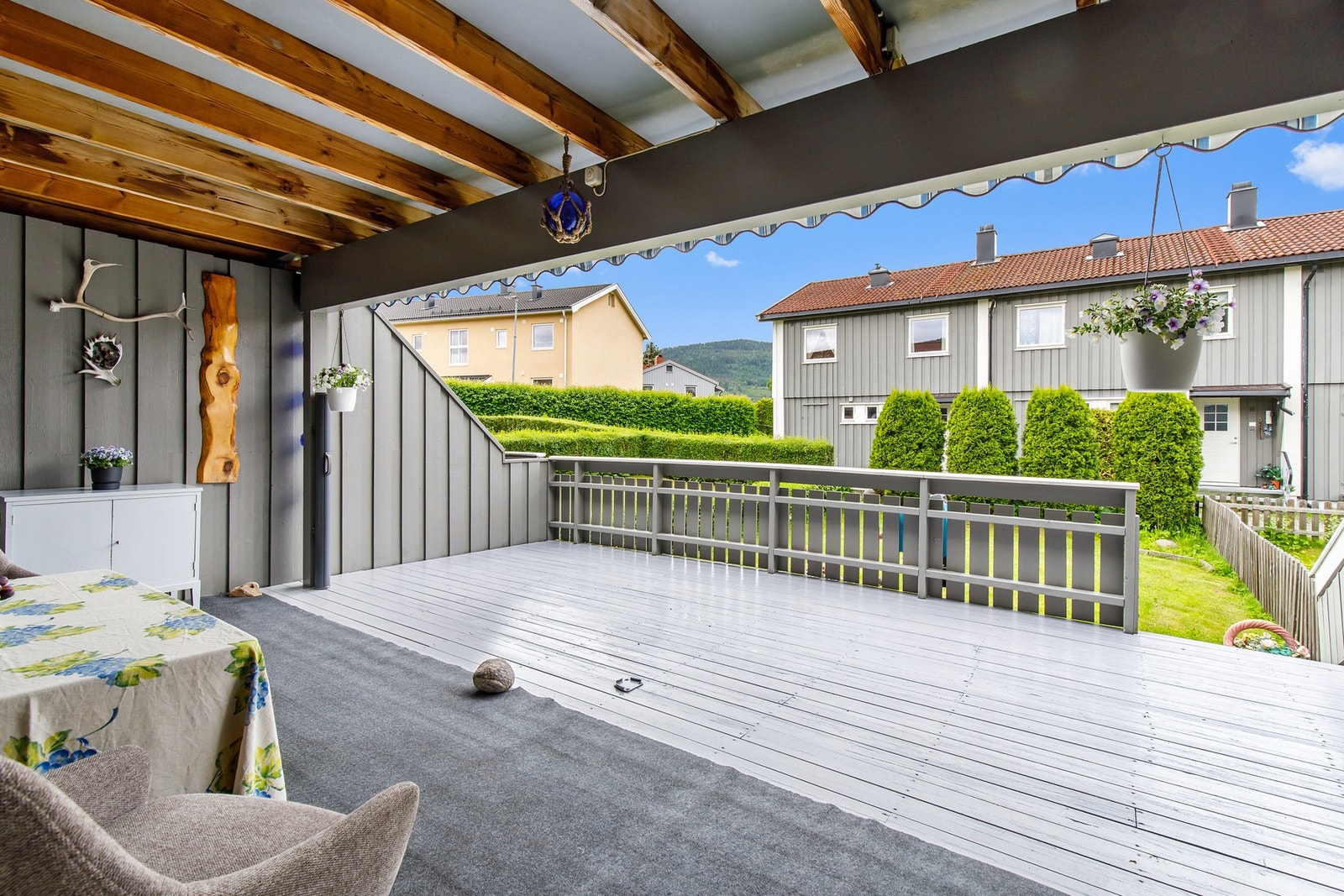 Delvis overbygd terrasse på 28 kvm Galleribilde