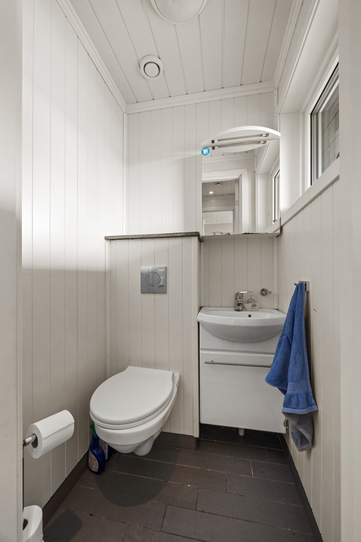 WC - ca 1 kvm. Galleribilde