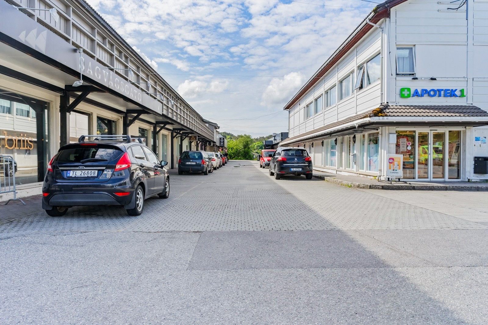 Leiligheten har en sentral beliggenhet med gangavstand til "alt" Galleribilde