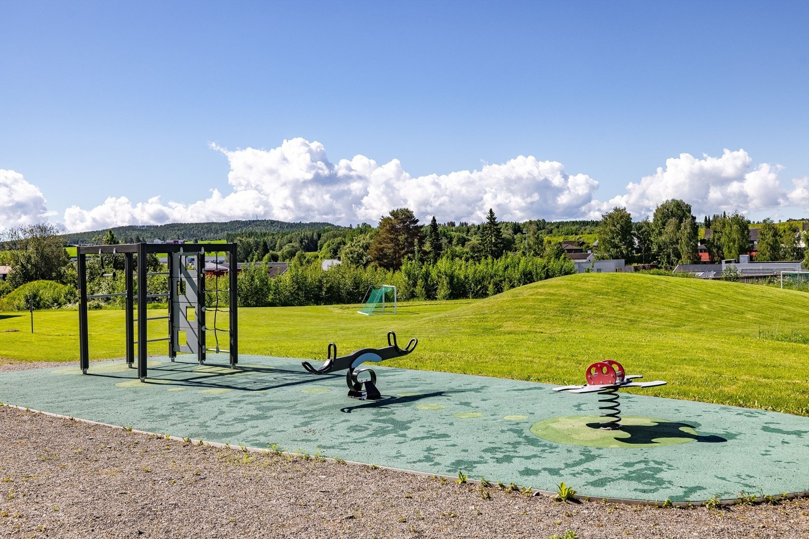 Lekeplass for de minste beboerne. Galleribilde