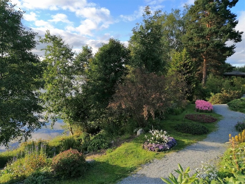 Vakre turstier langs Glomma. Galleribilde