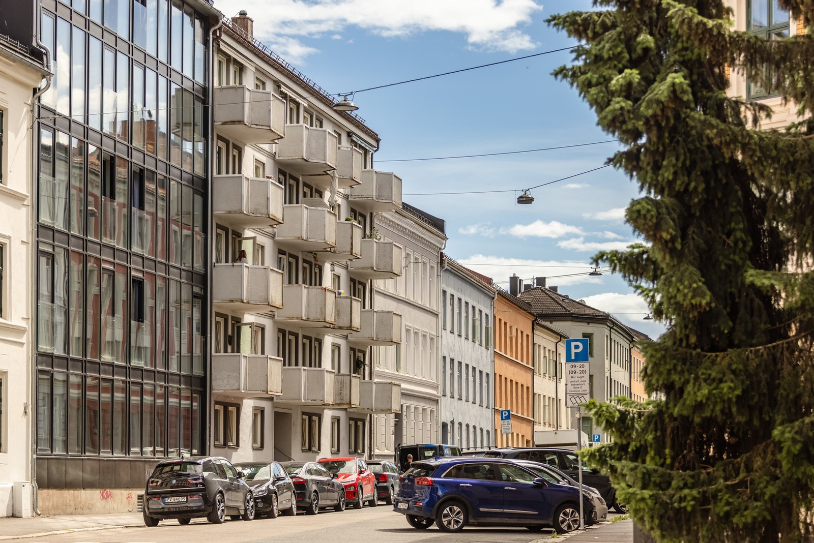 Her bor du tilbaketrukket og rolig, samtidig supersentralt med alt av kaféer, restauranter og butikker i umiddelbar nærhet. Galleribilde