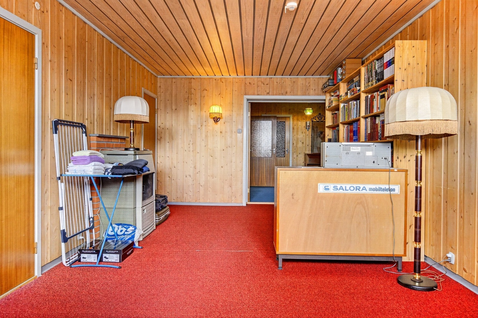 Kjellerstue med inngang til 3 soverom. Galleribilde