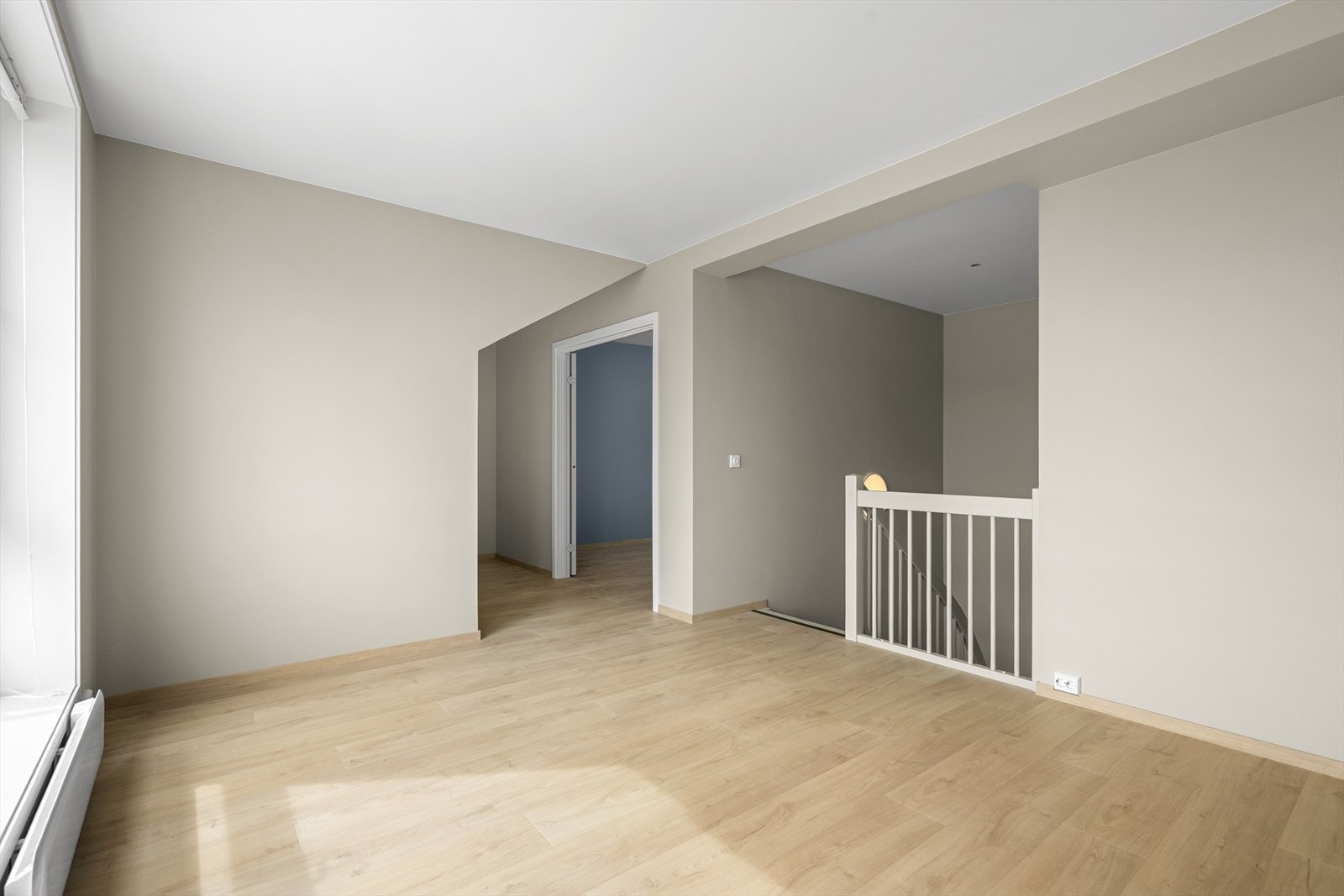 Loftstue Galleribilde