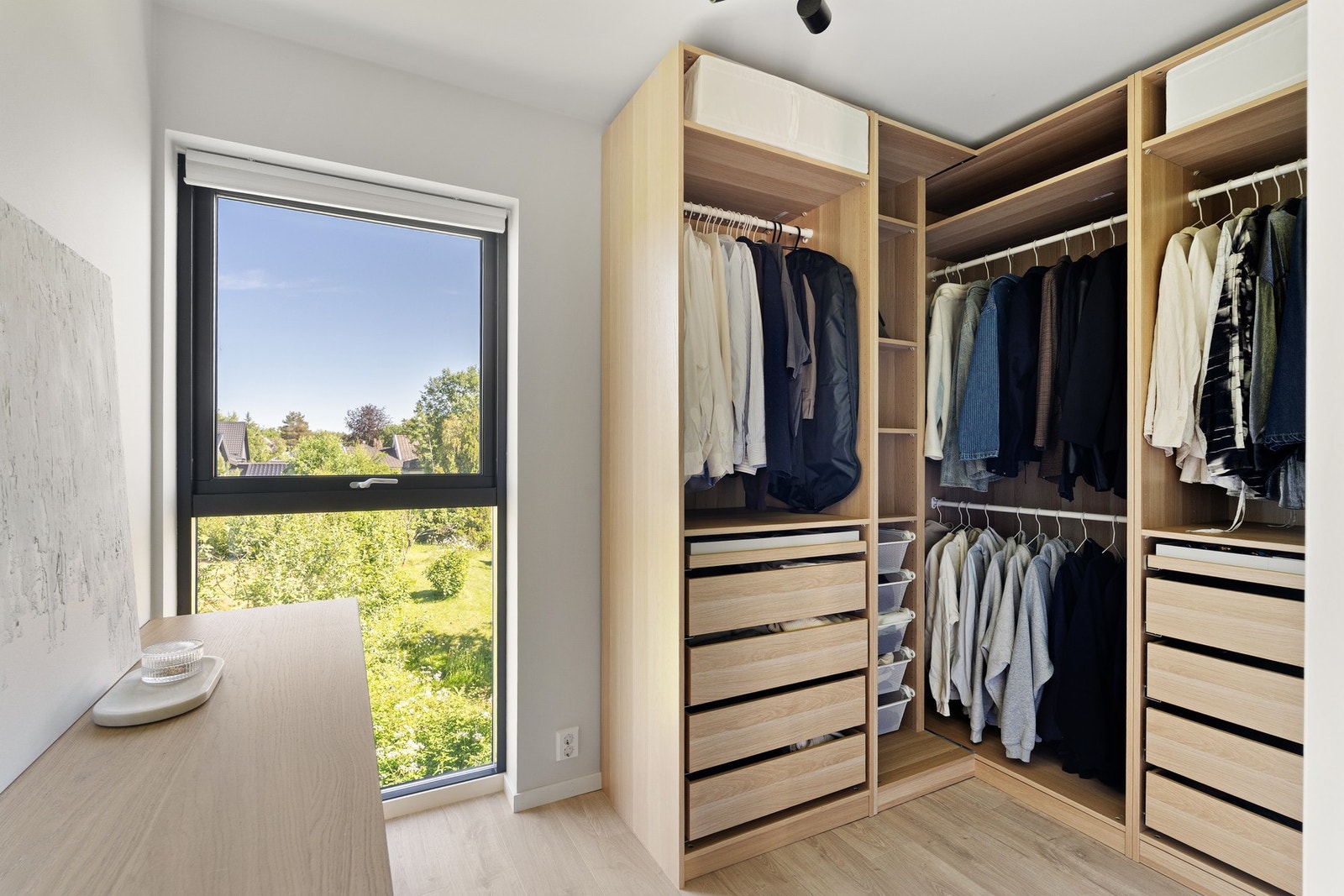 Soverom tre benyttes i dag som walk-in garderobe. Galleribilde