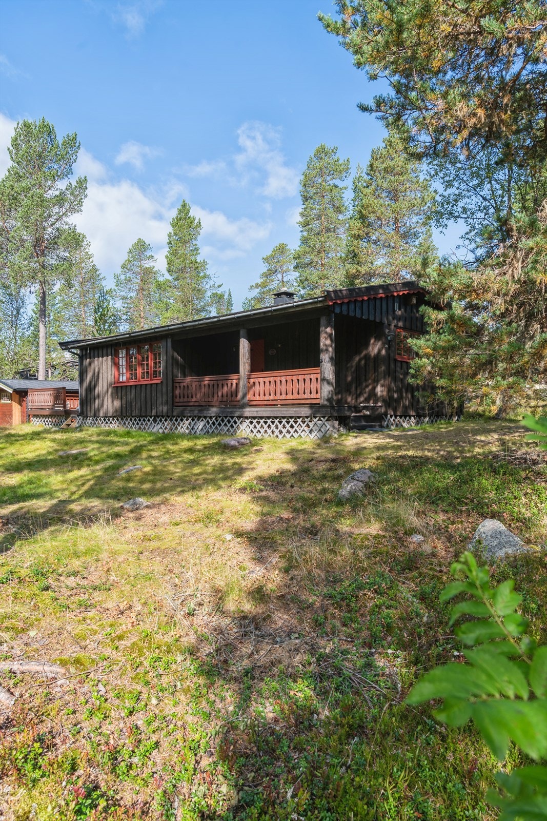 Herfra er det kort vei til oppkjørte skiløyper om vinteren og flotte turmuligheter sommerstid. Galleribilde