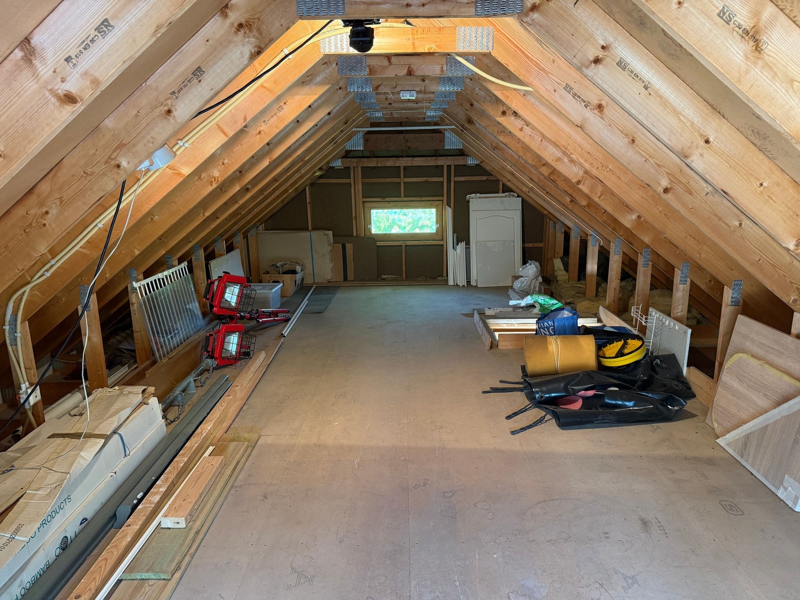 Loft garasje Galleribilde