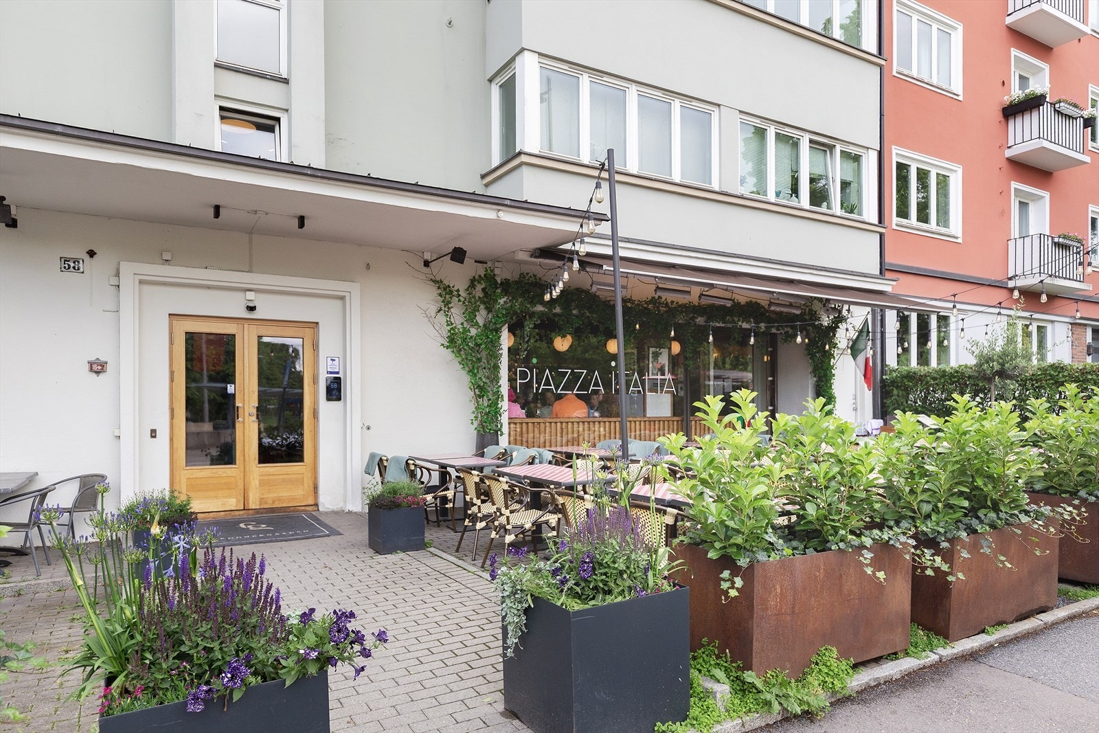 Nordvik Ullevål MIDT PÅ BESTE FROGNER - OPPUSSING! Sentral og lys selveierleilighet i 6.etg beliggende i