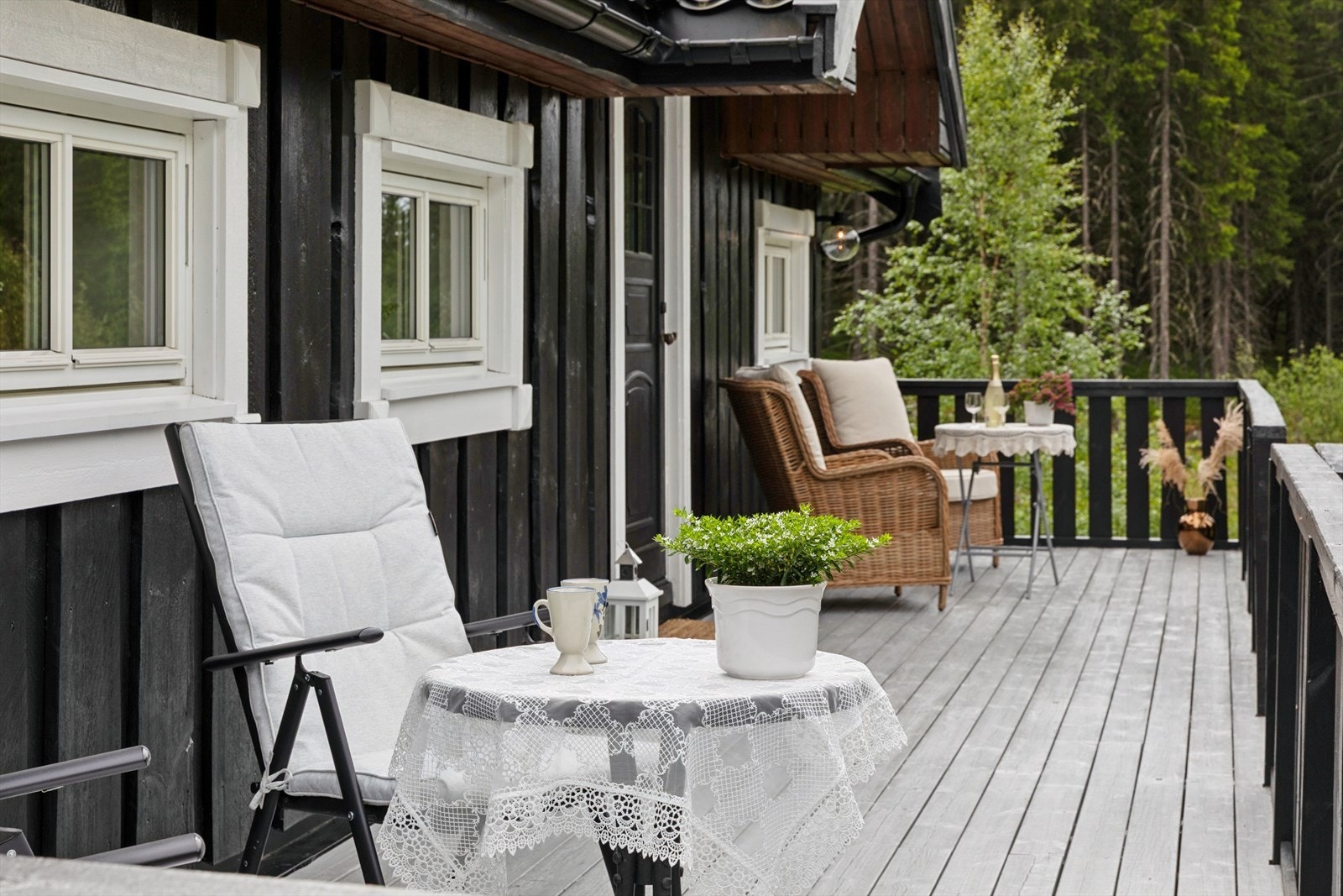 Inngangsparti fra solrik terrasse på 24 kvm. Galleribilde
