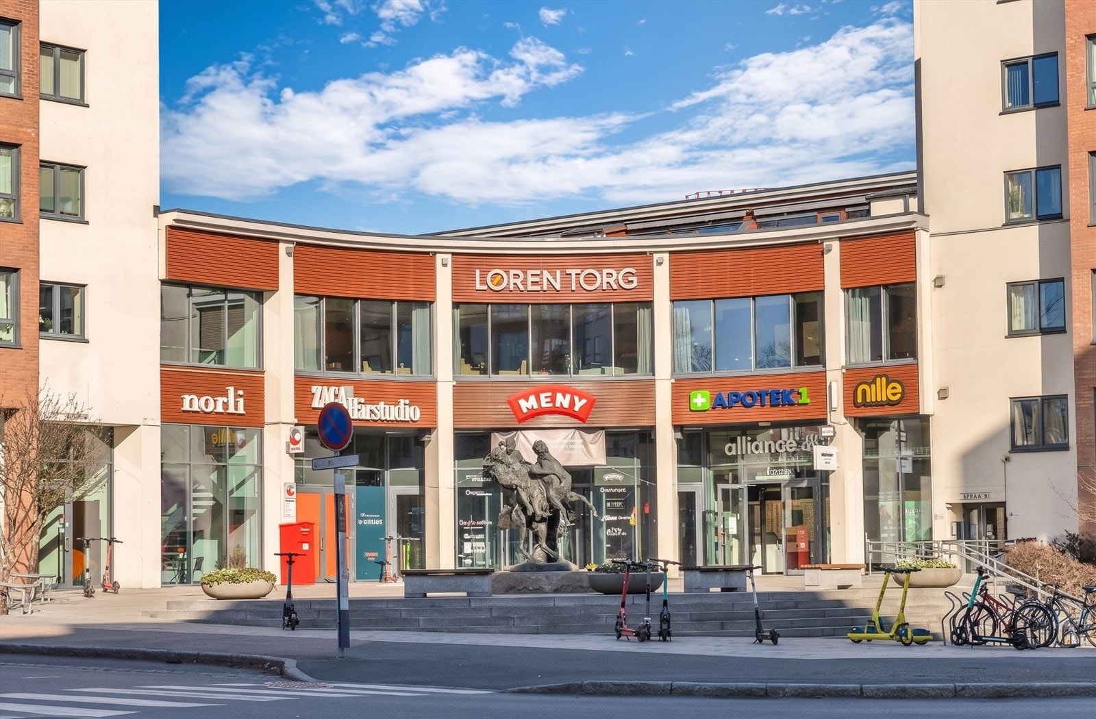 Det er kort vei til både Løren og Hasle torg. Galleribilde