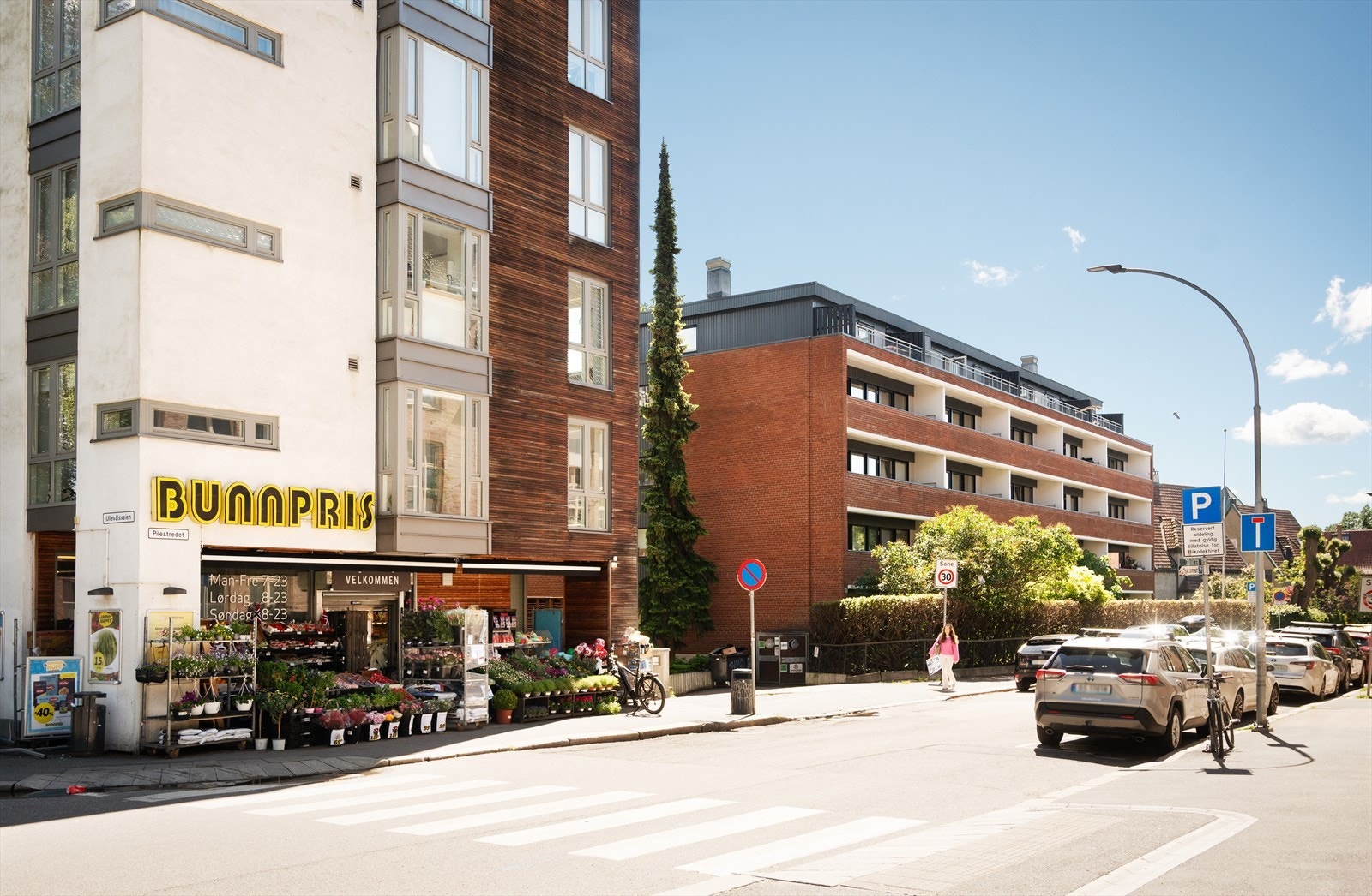 I nabobygget så er det en Bunnpris butikk - meget praktisk avstand om man har glemt en ting eller to til matlagingen. Butikken er også søndagsåpen! Galleribilde