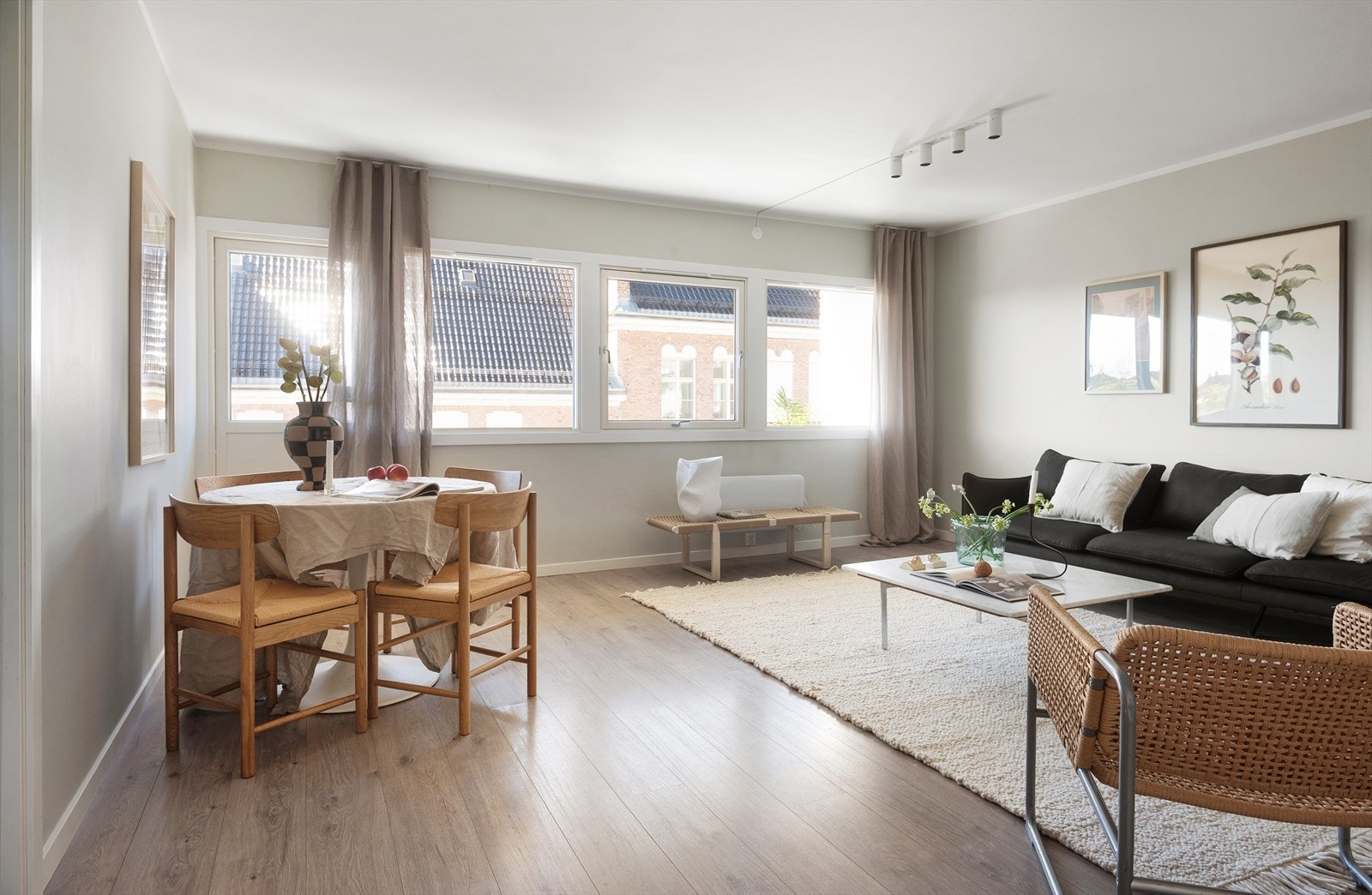 En stor og tiltalende 6-roms selveier i et rolig og attraktivt område på Fagerborg! Galleribilde