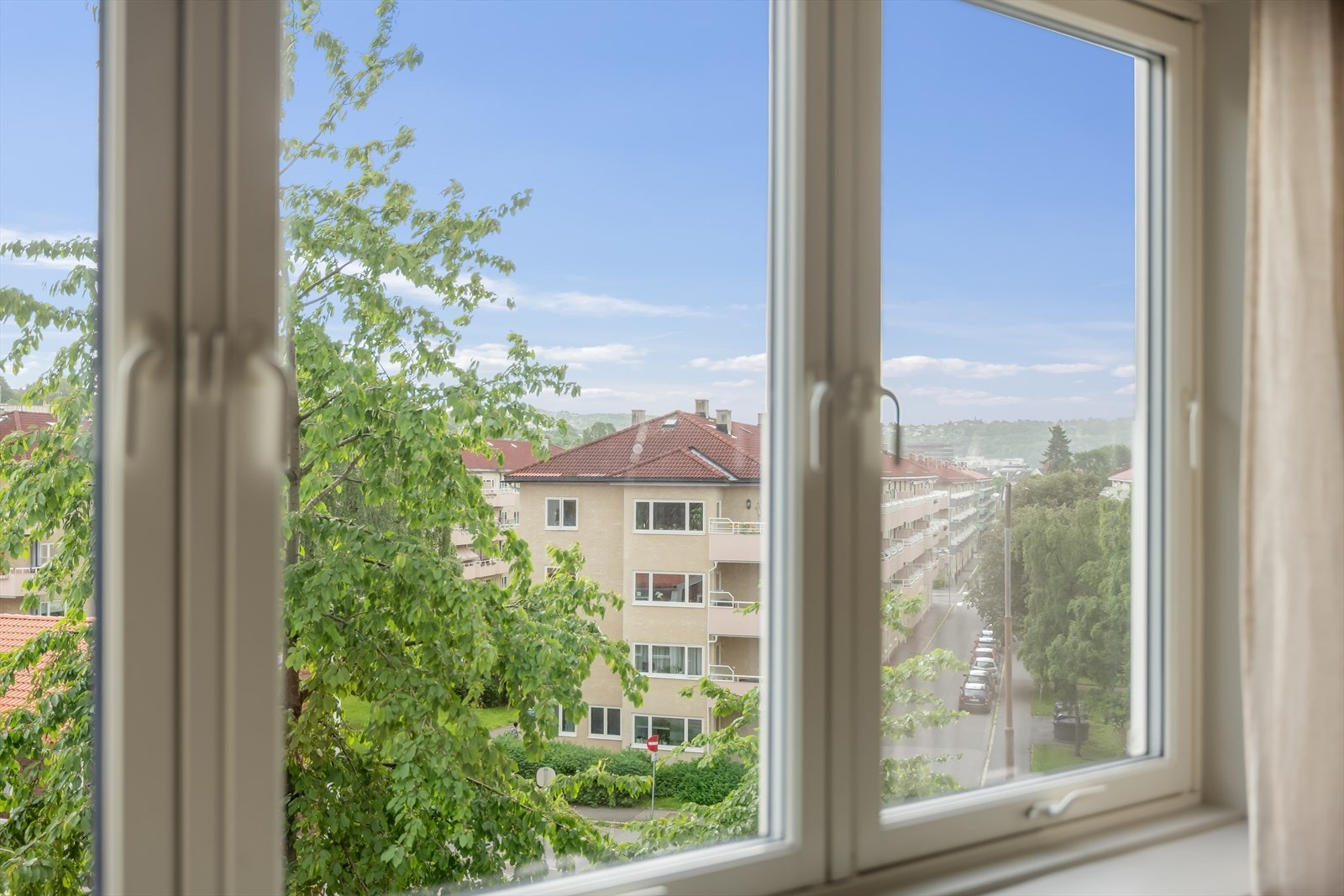 Grønt og frodig utsyn i sommerhalvåret. Galleribilde